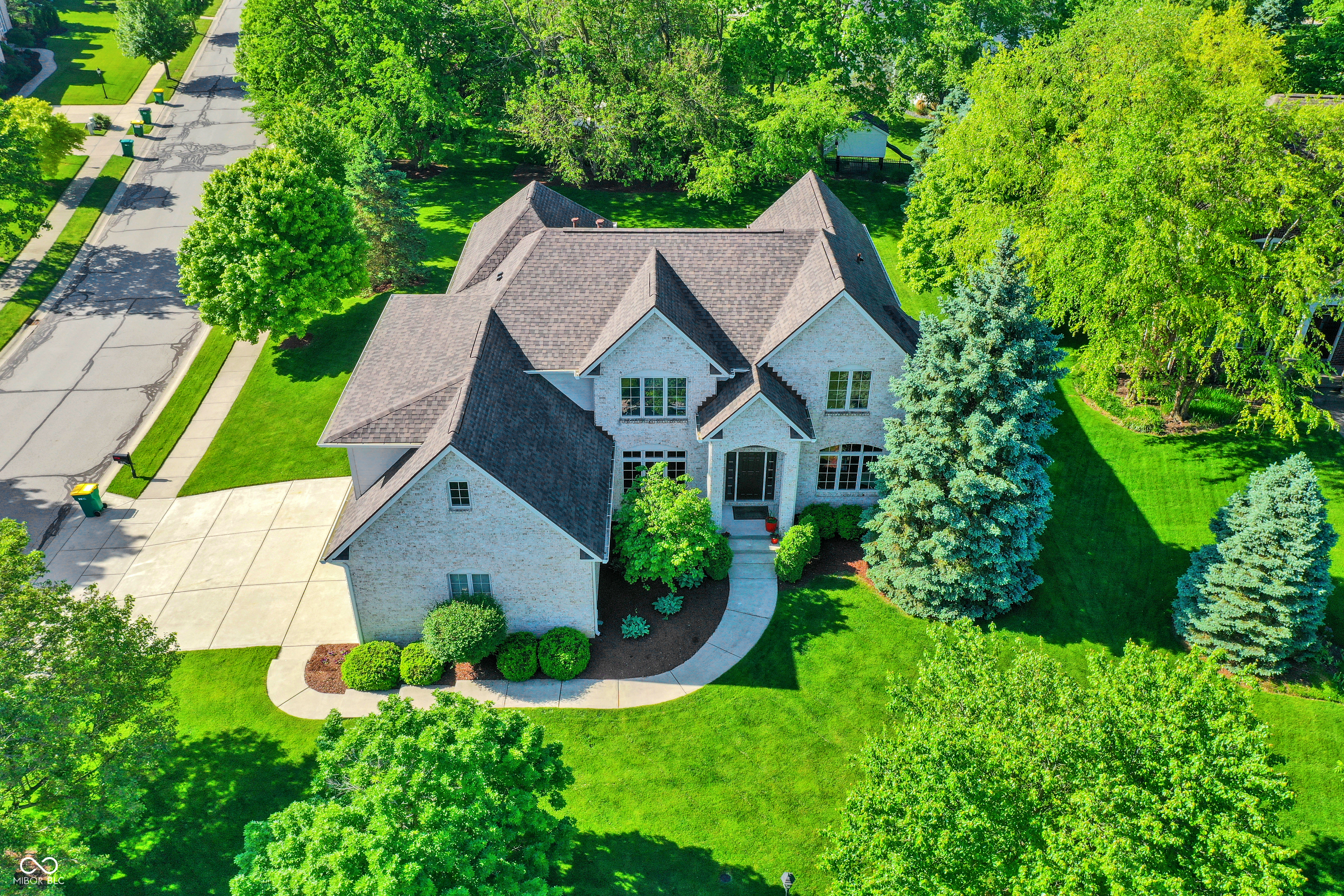 16316 Brookhollow Drive