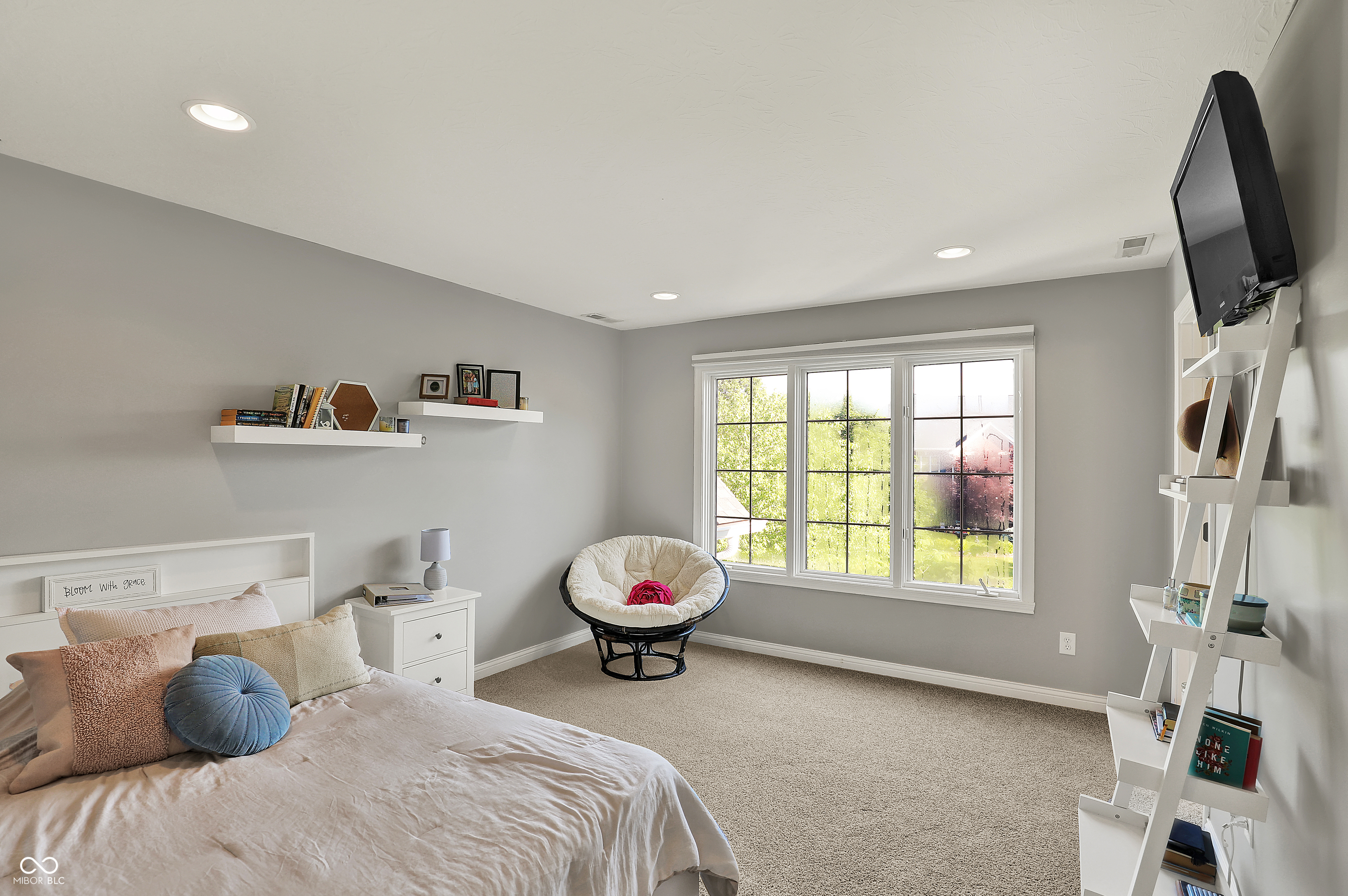 16316 Brookhollow Drive