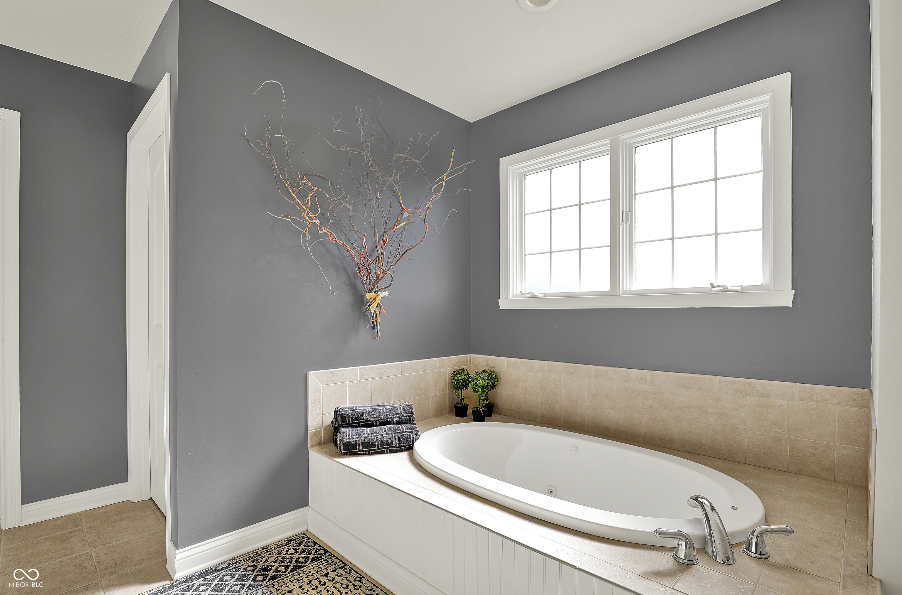 16316 Brookhollow Drive