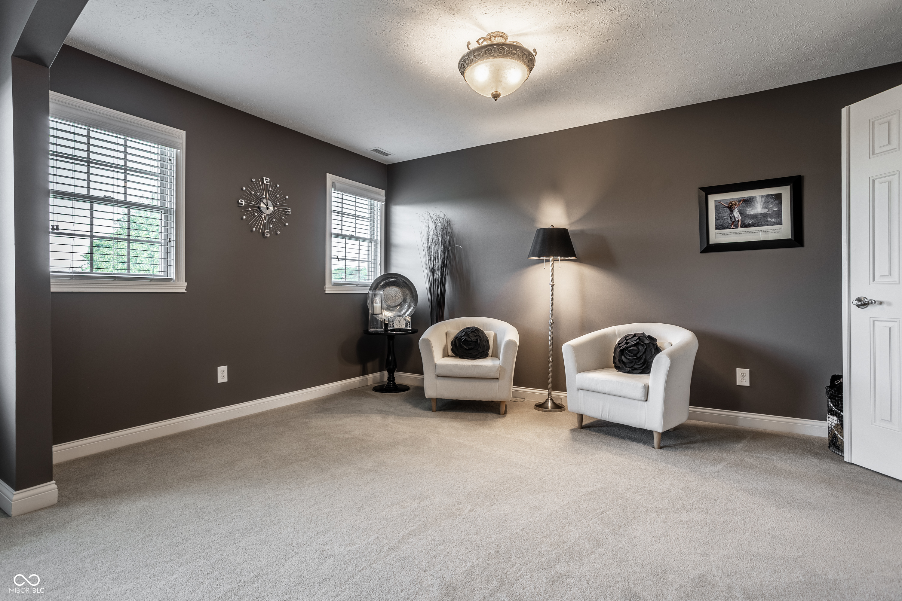 6649 Braemar Avenue S