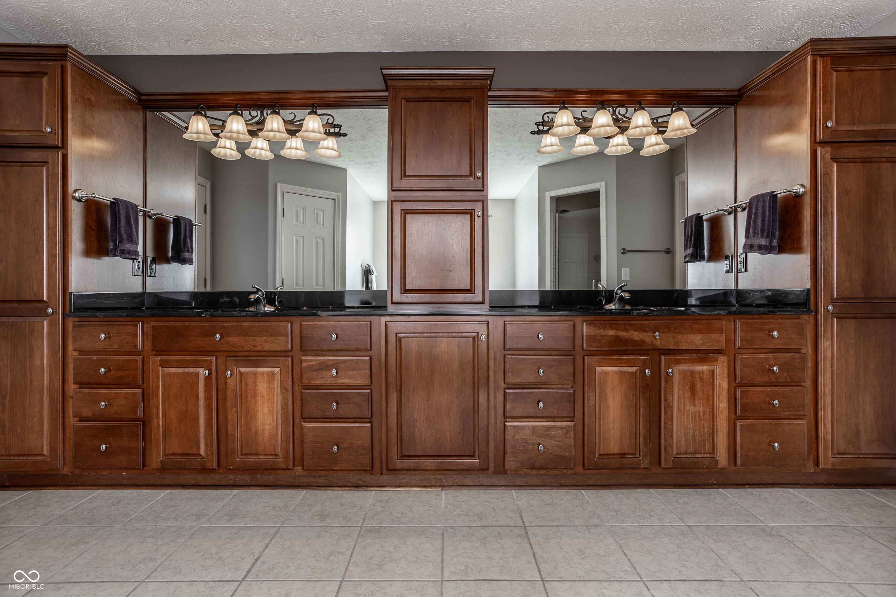 6649 Braemar Avenue S