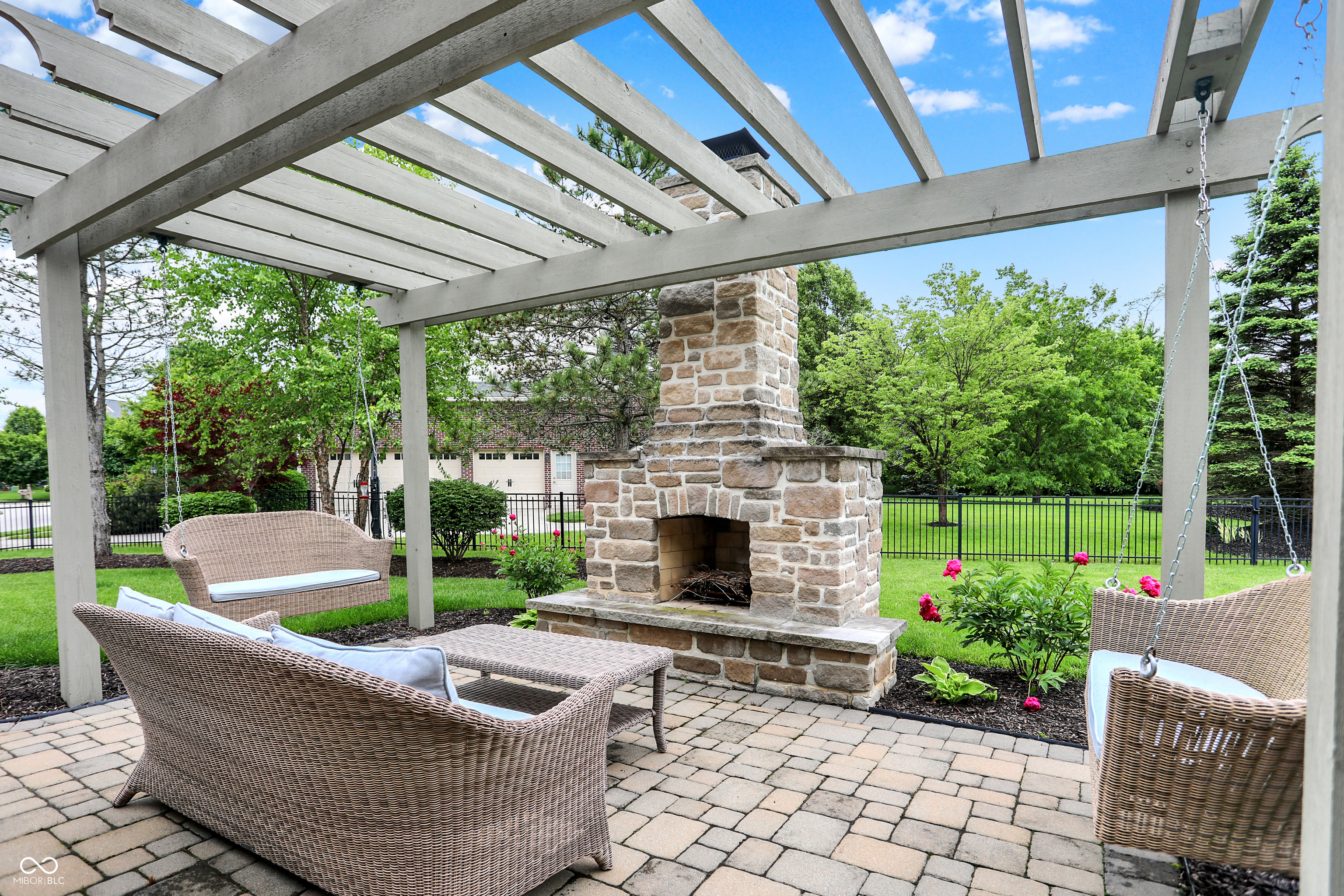 2535 Dawn Ridge Drive