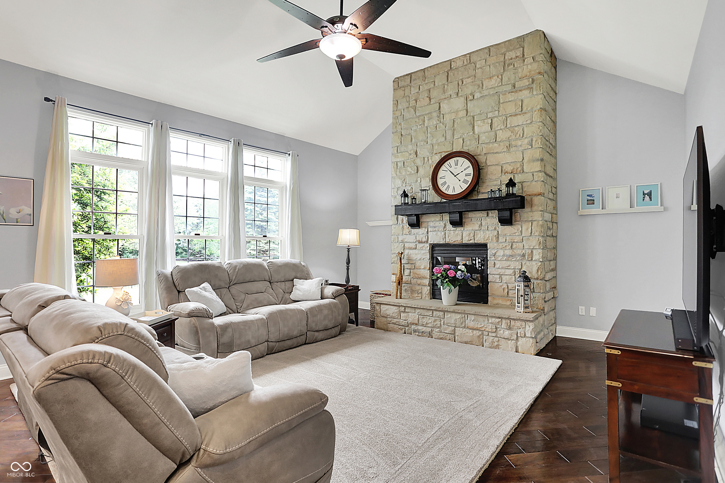 2535 Dawn Ridge Drive