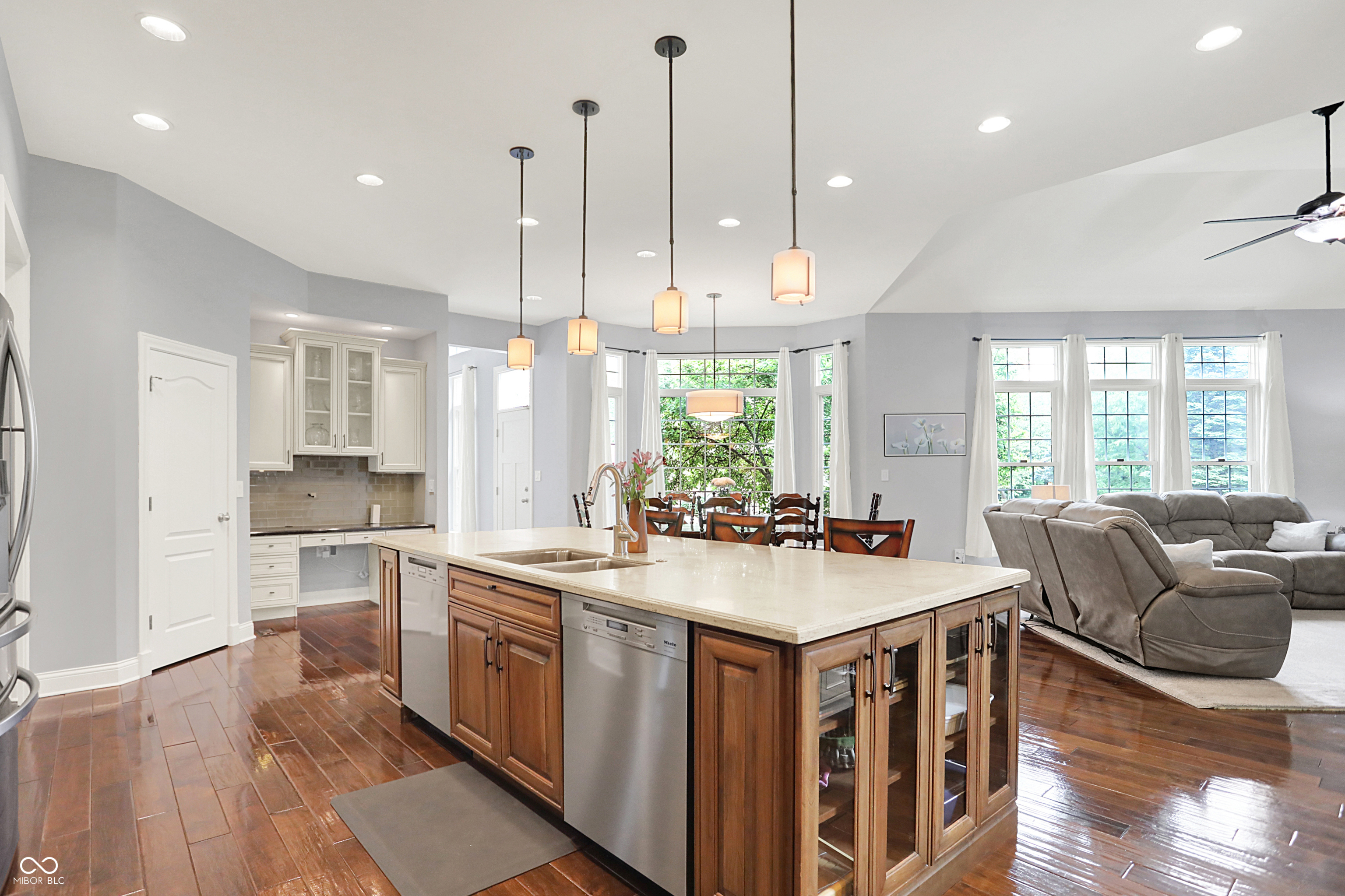 2535 Dawn Ridge Drive