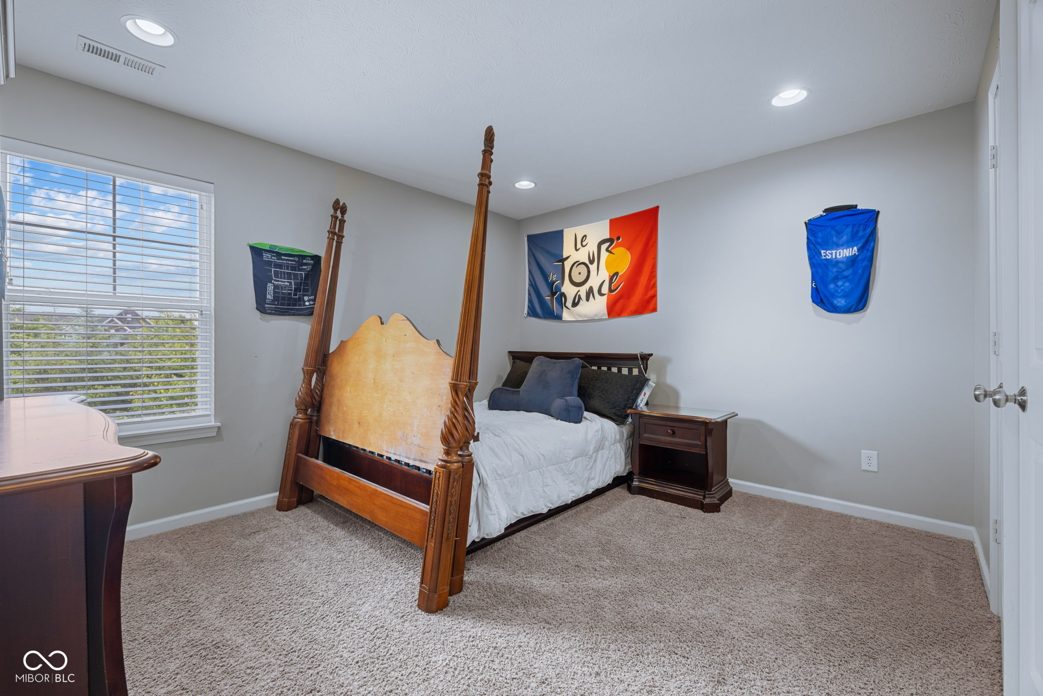 15047 Glenmoor Circle