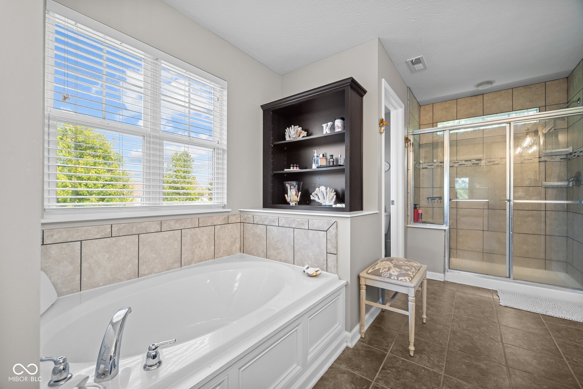 15047 Glenmoor Circle