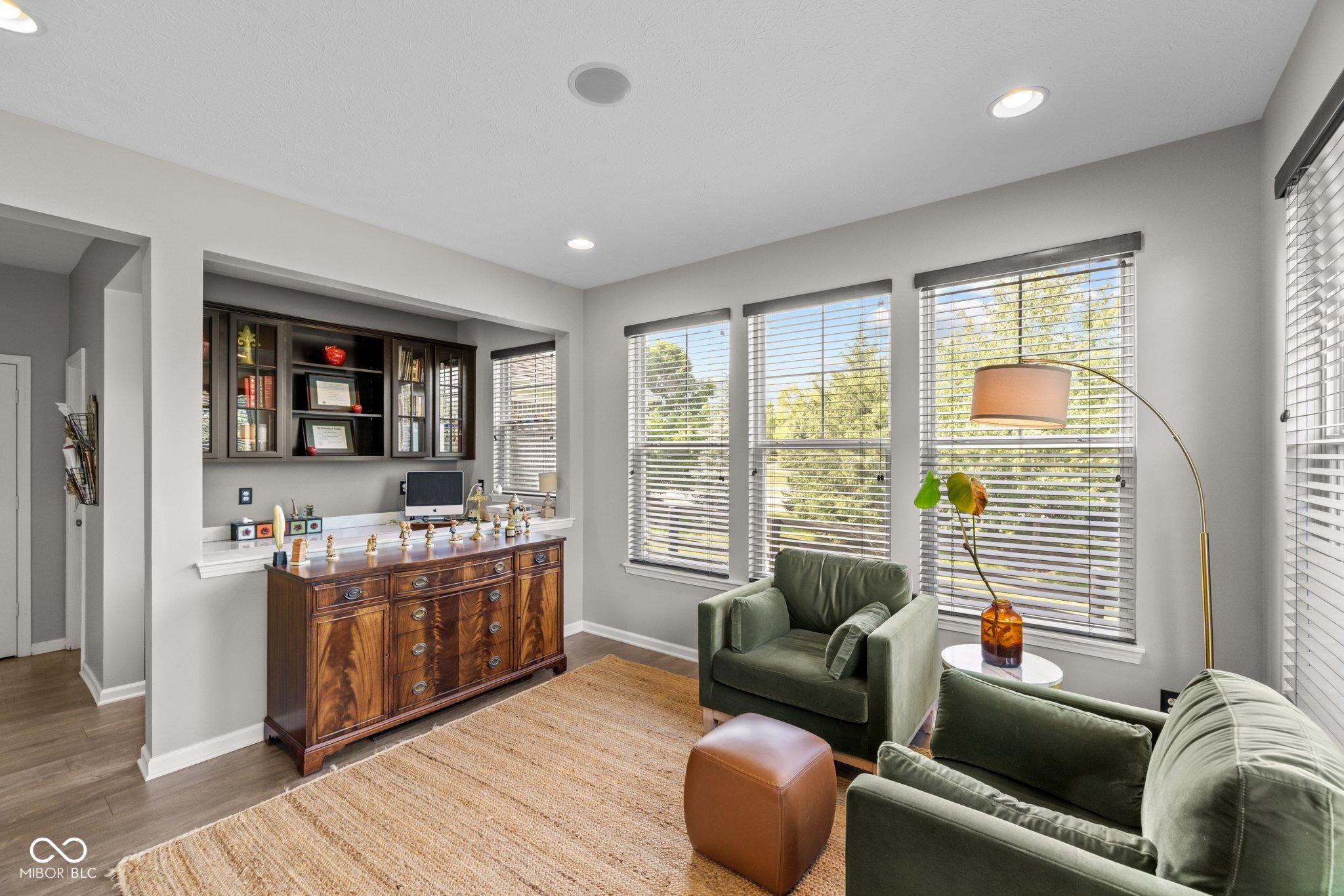 15047 Glenmoor Circle