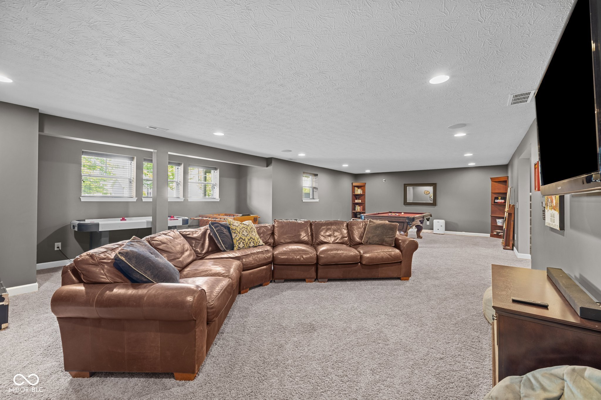 15047 Glenmoor Circle