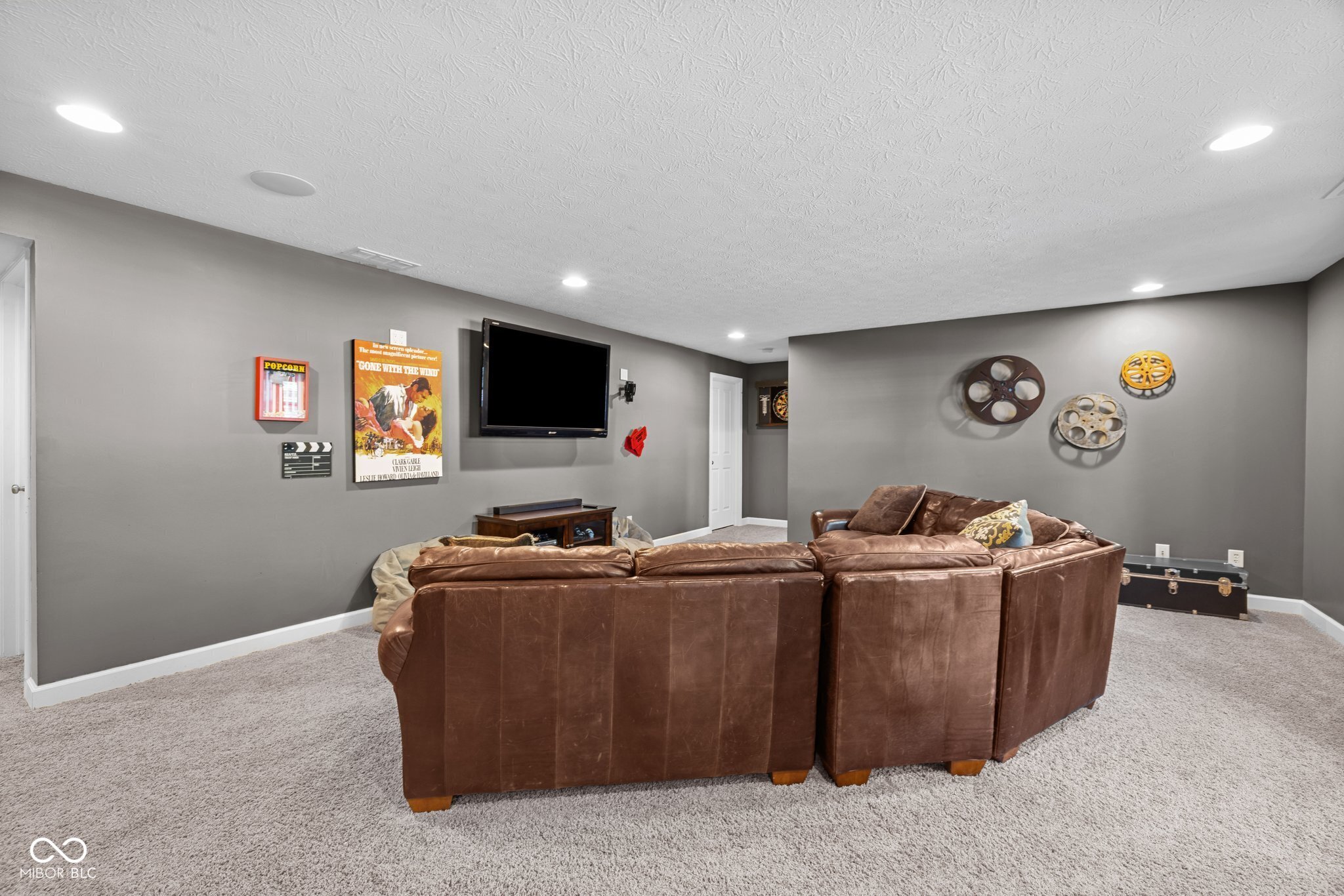 15047 Glenmoor Circle