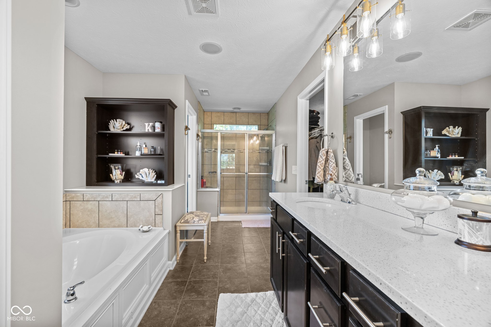 15047 Glenmoor Circle