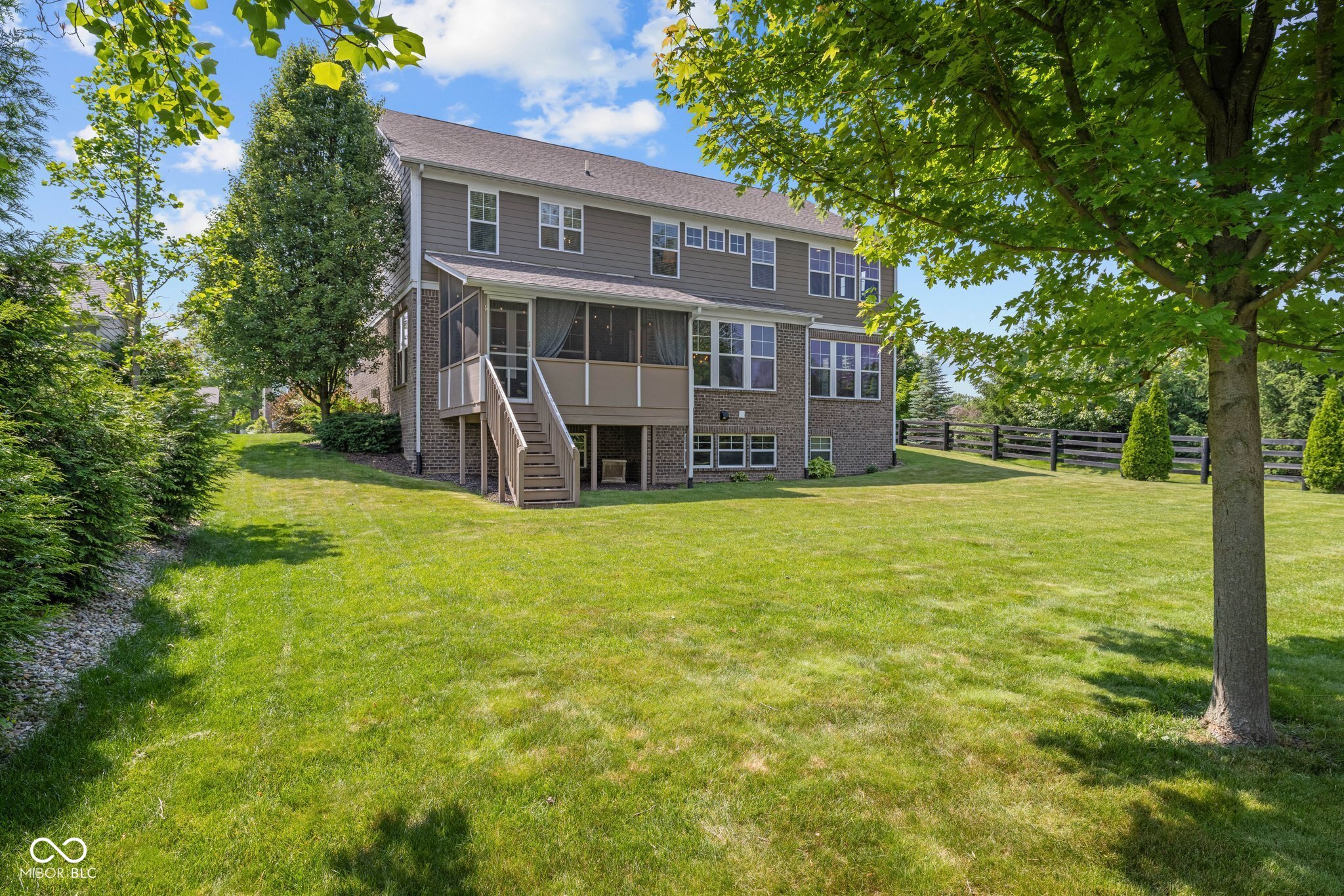 15047 Glenmoor Circle