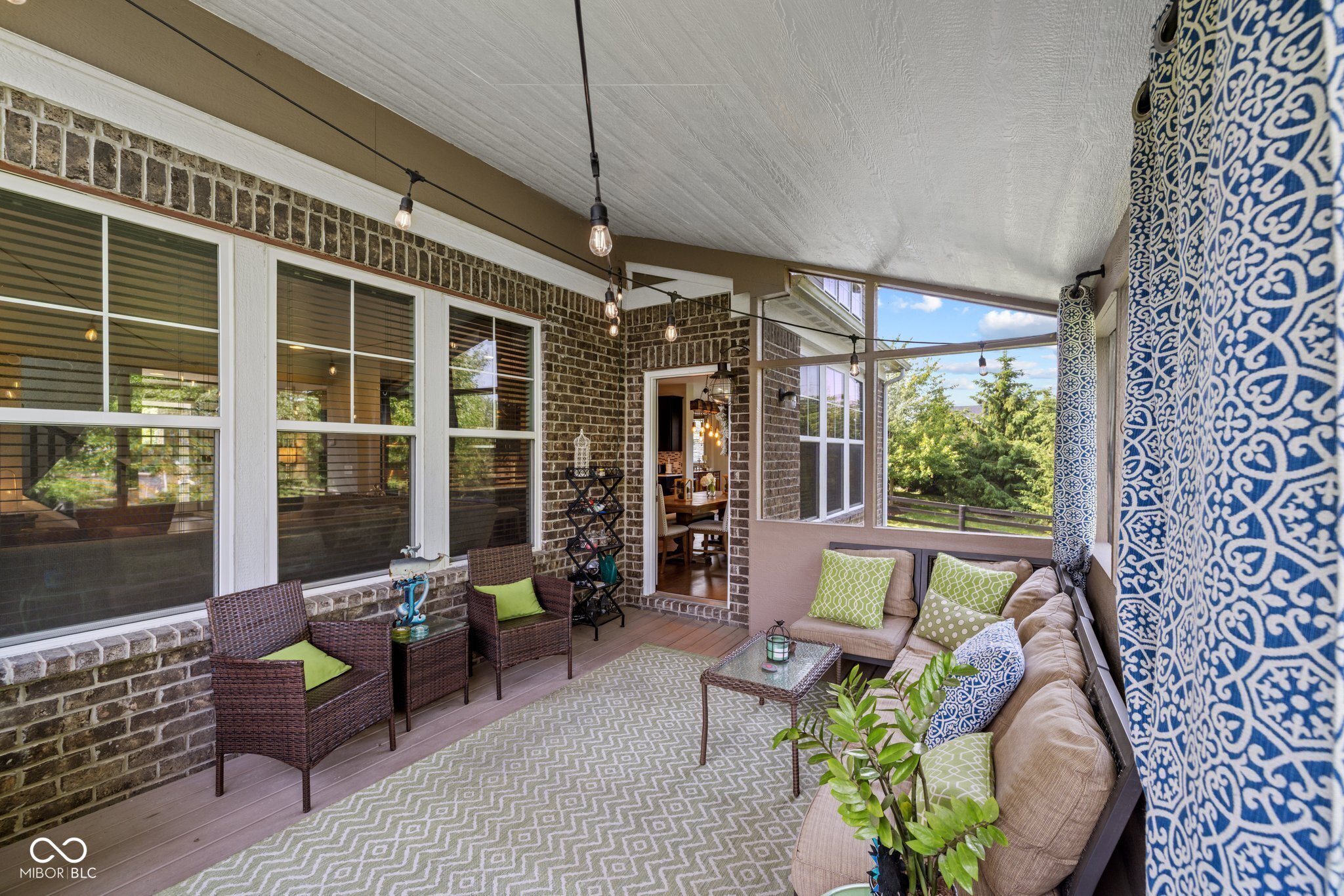 15047 Glenmoor Circle