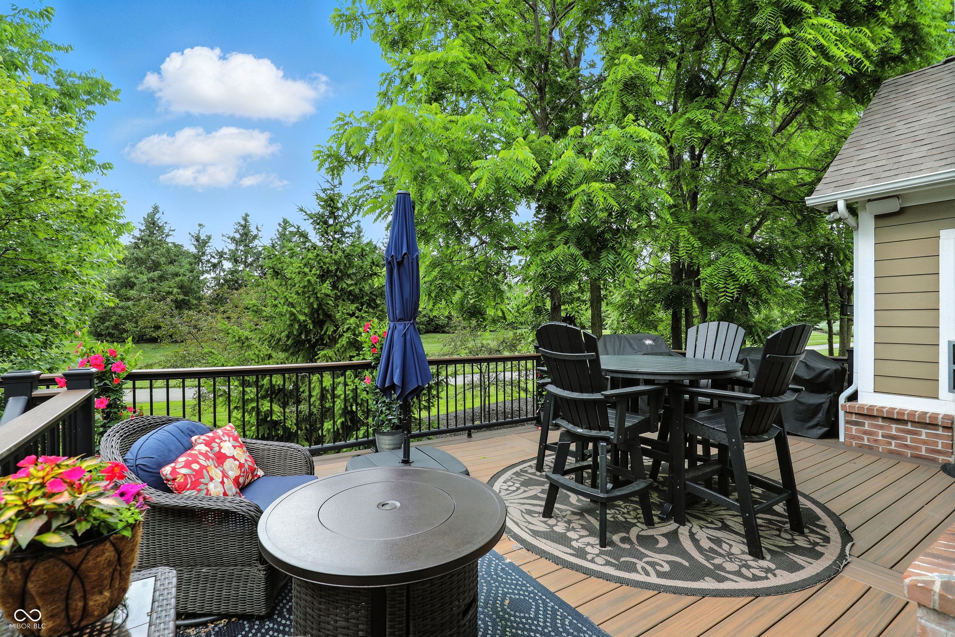 15410 Mission Hills Drive