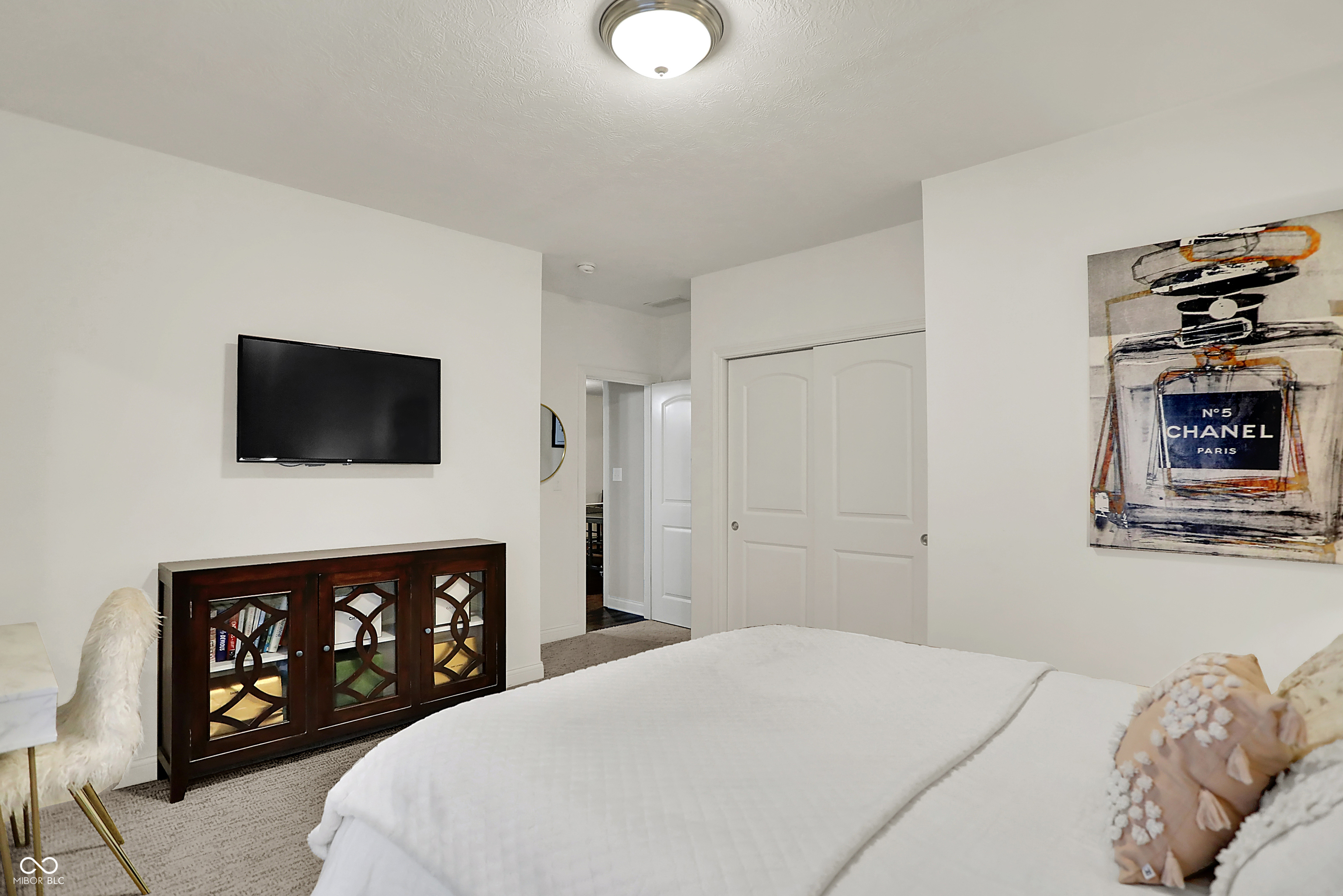 15410 Mission Hills Drive