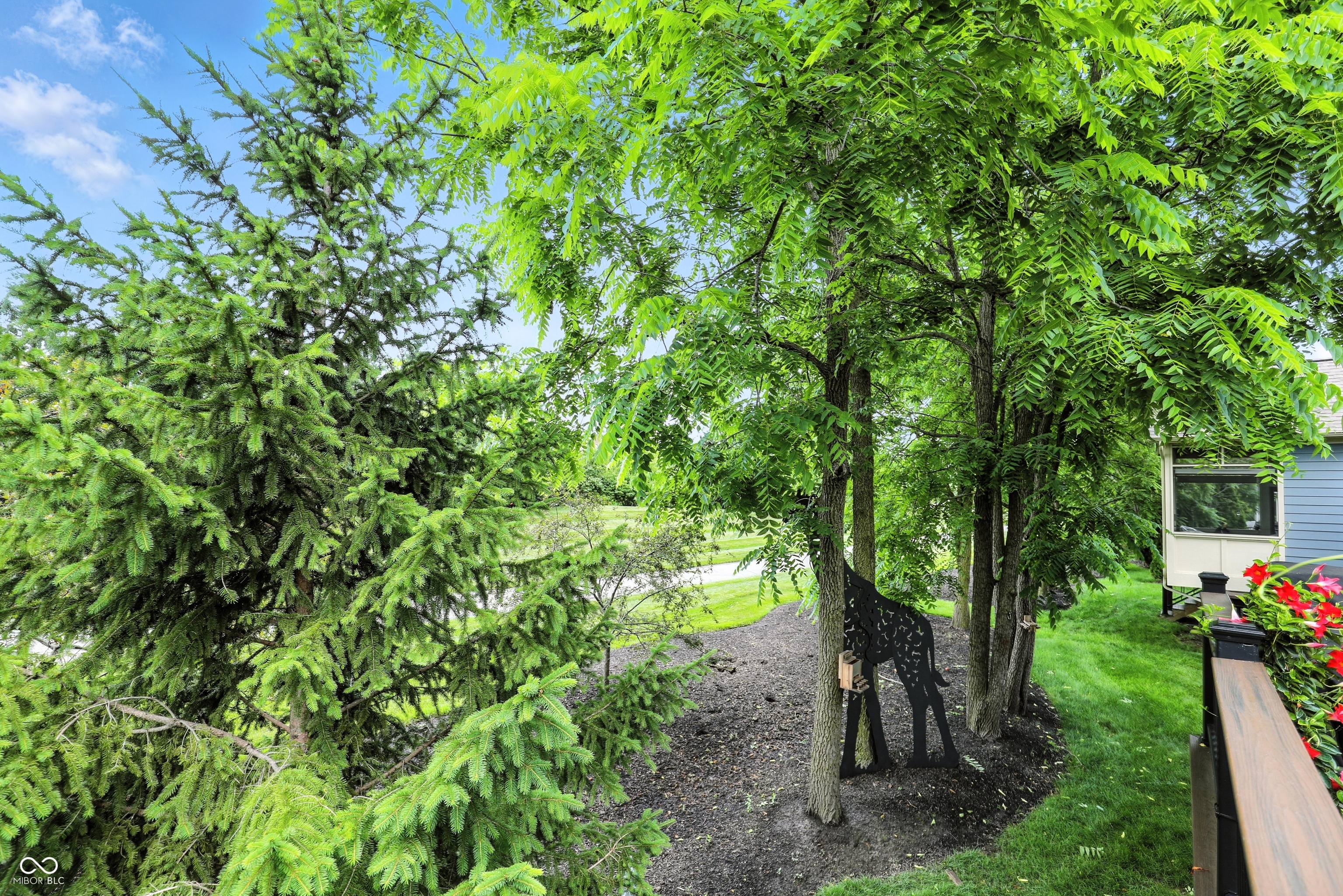 15410 Mission Hills Drive