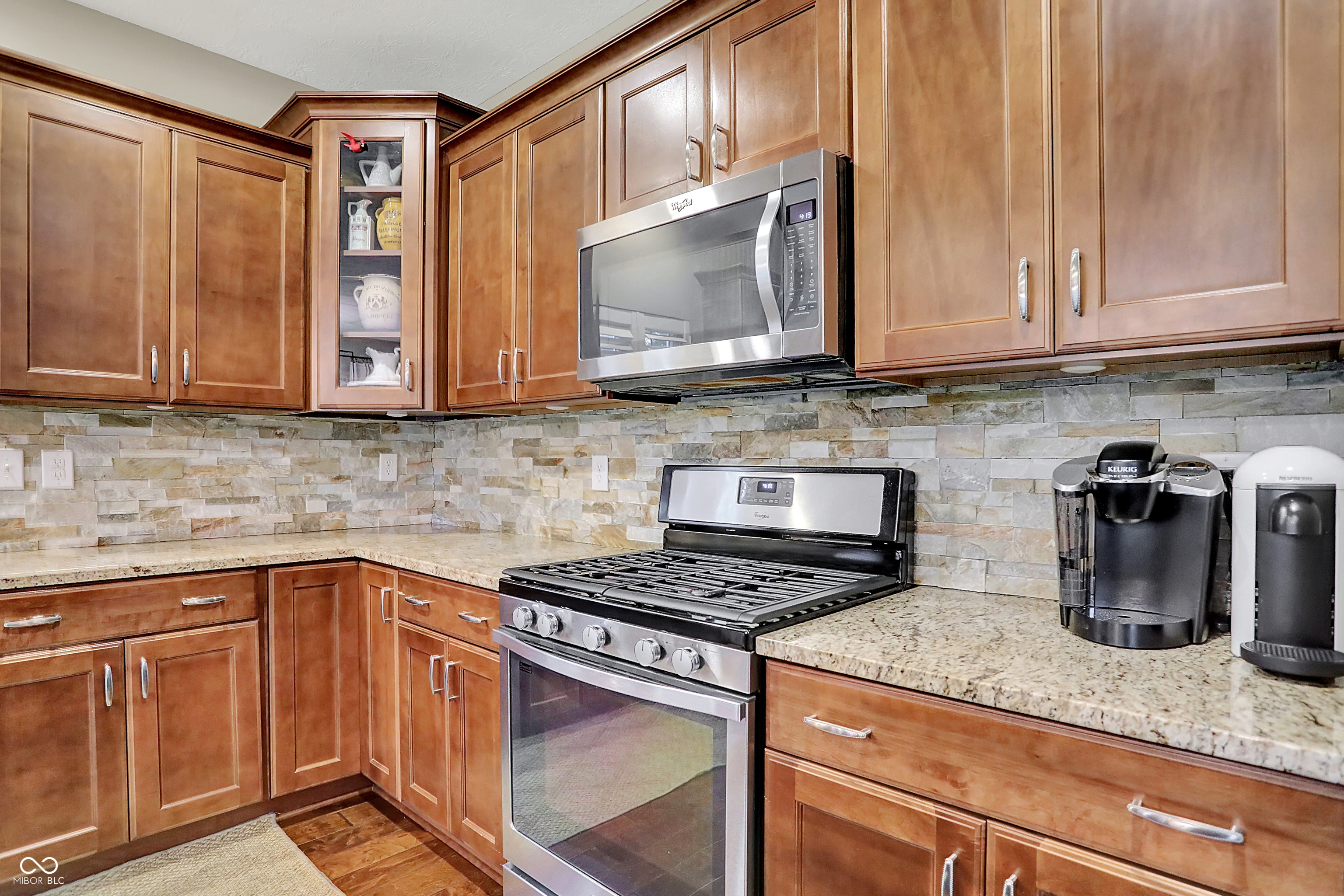 15410 Mission Hills Drive