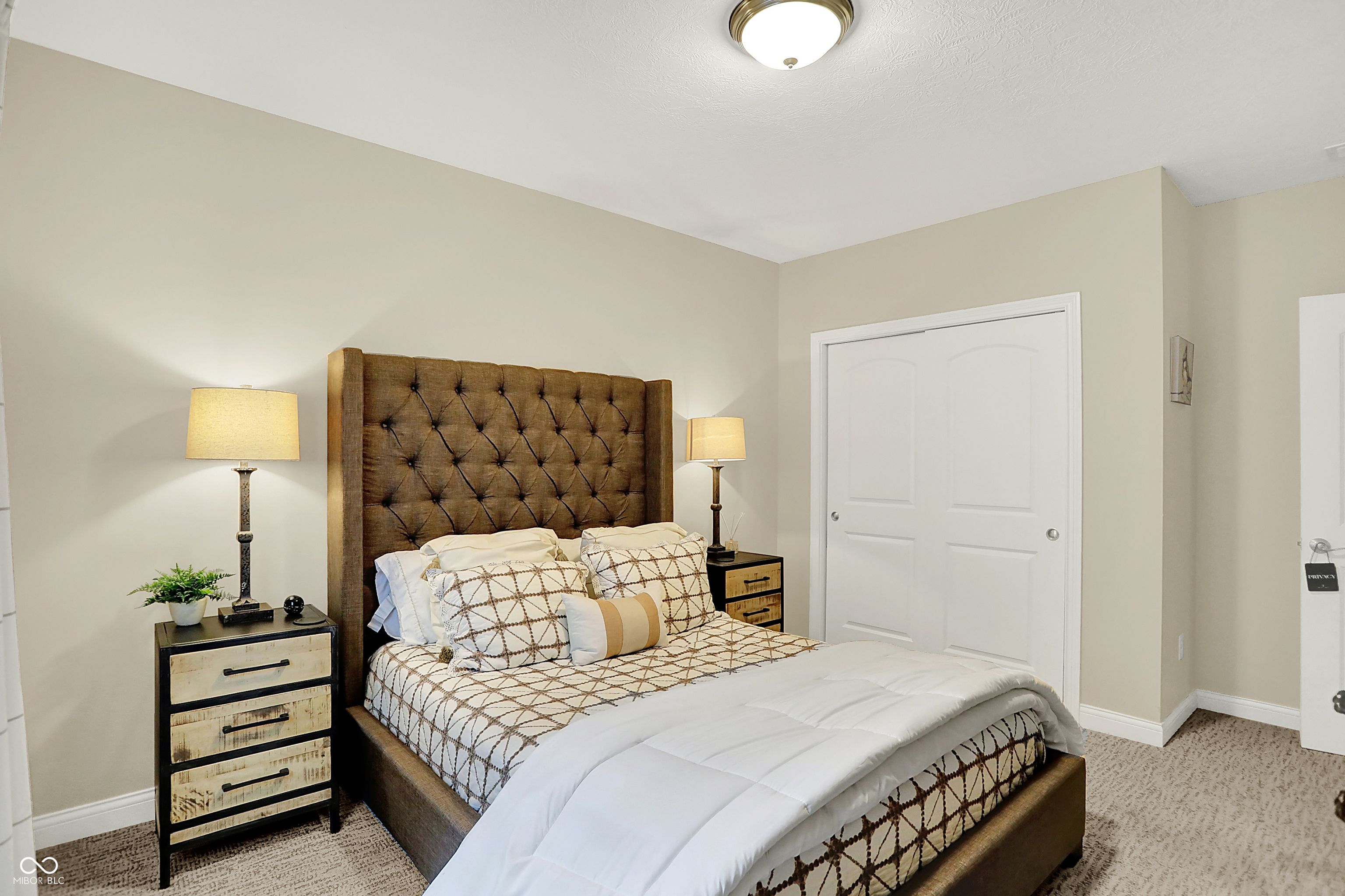 15410 Mission Hills Drive