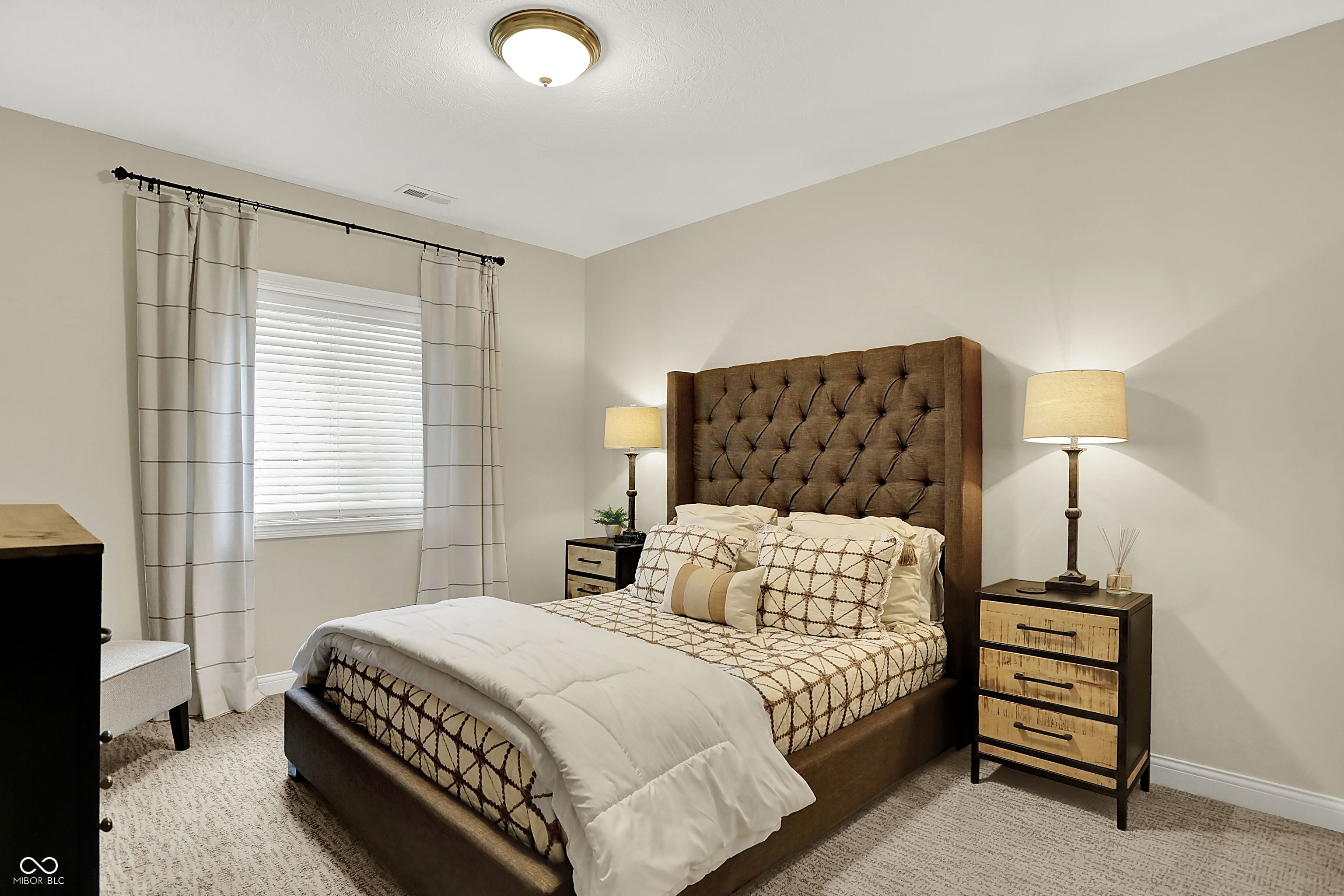 15410 Mission Hills Drive