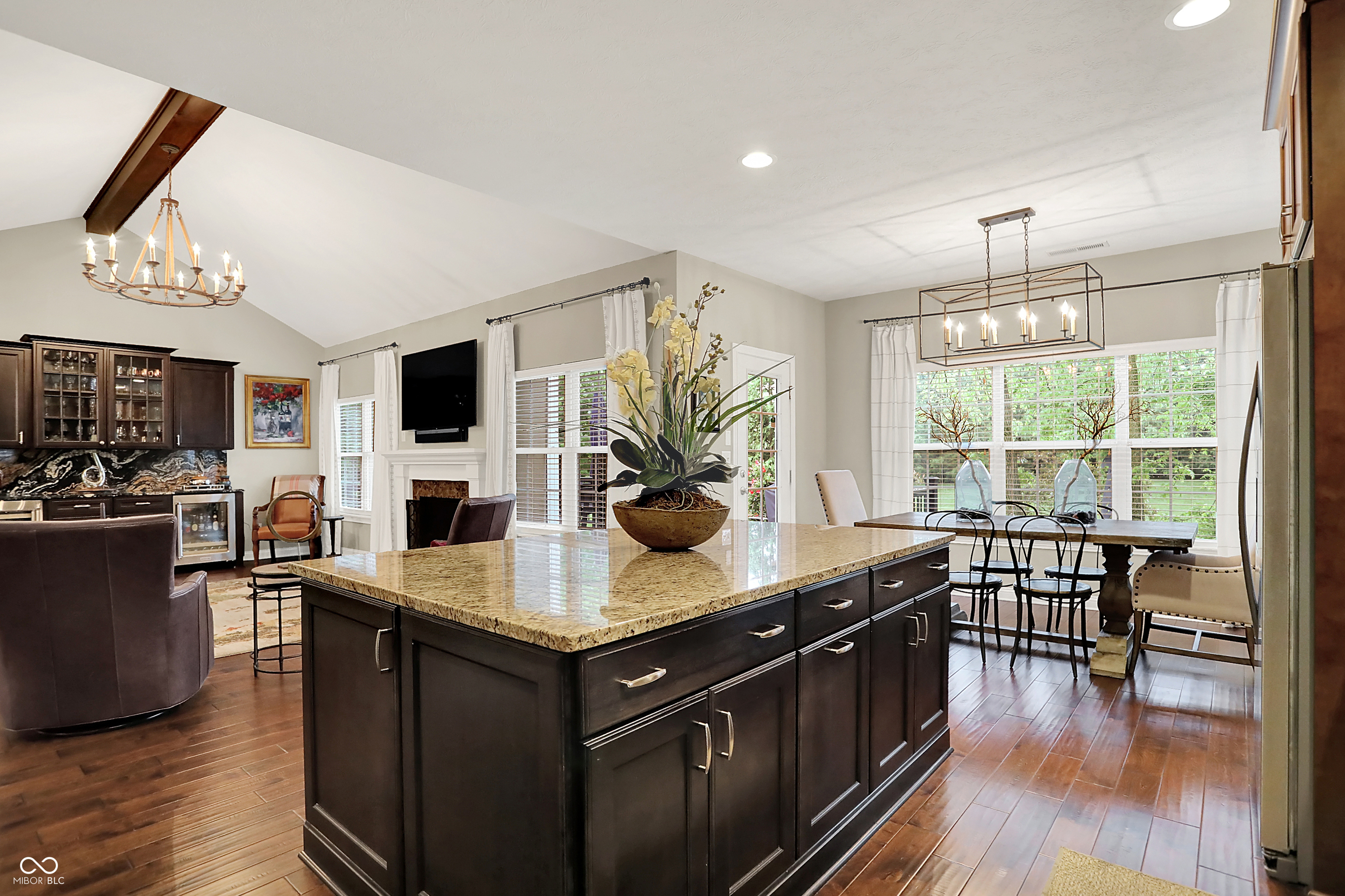 15410 Mission Hills Drive