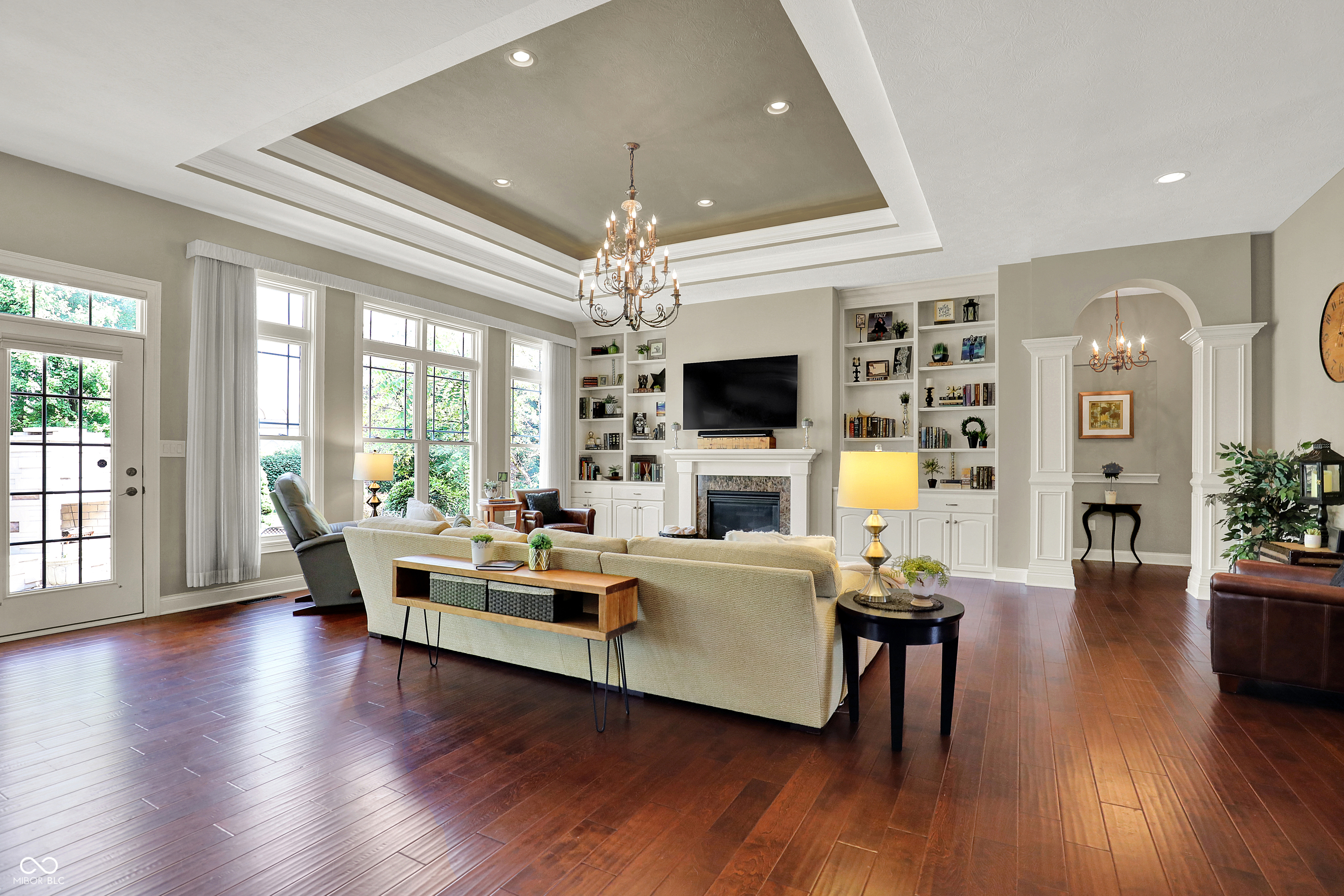 15529 Mission Hills Drive