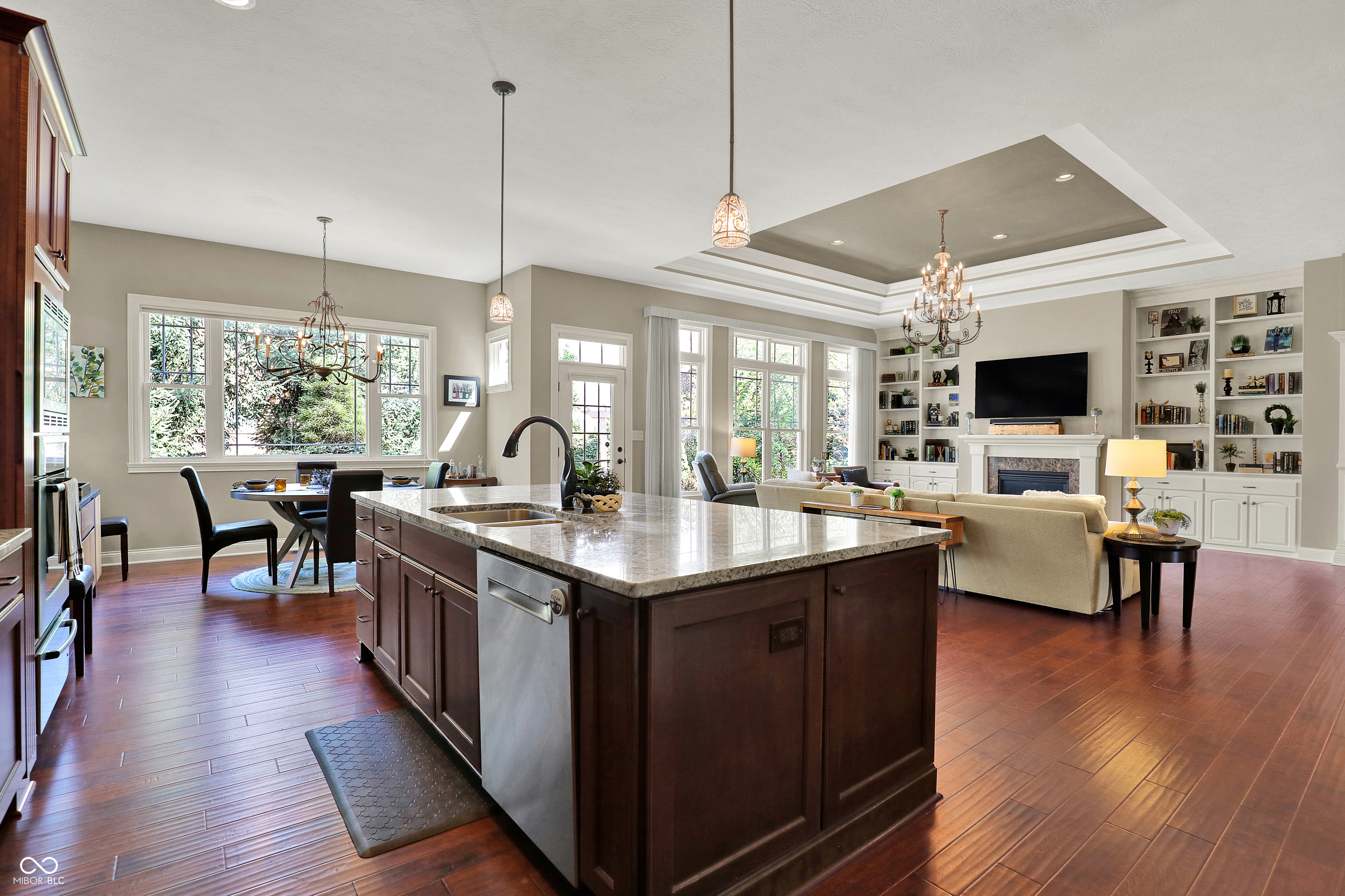 15529 Mission Hills Drive