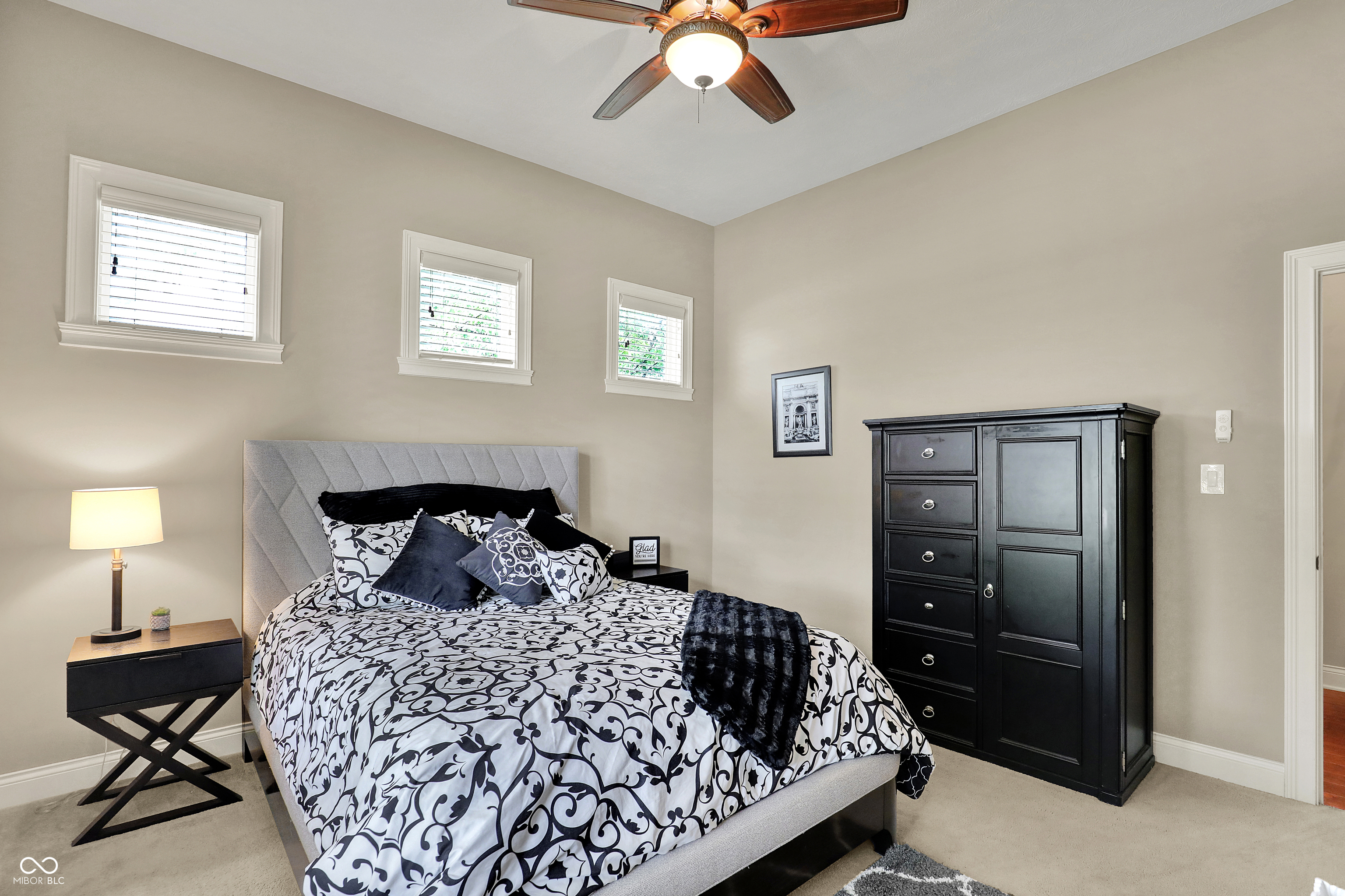 15529 Mission Hills Drive