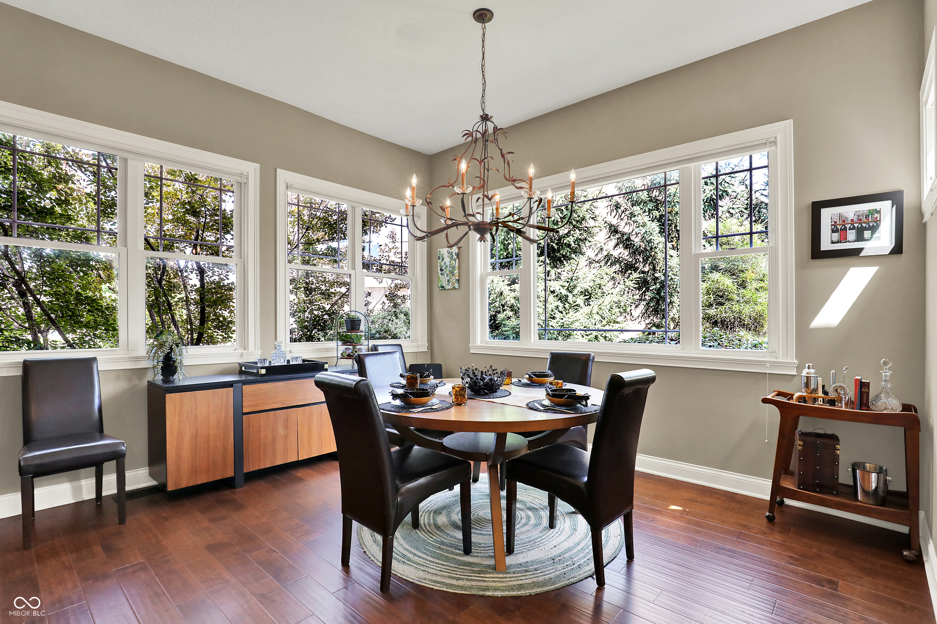 15529 Mission Hills Drive