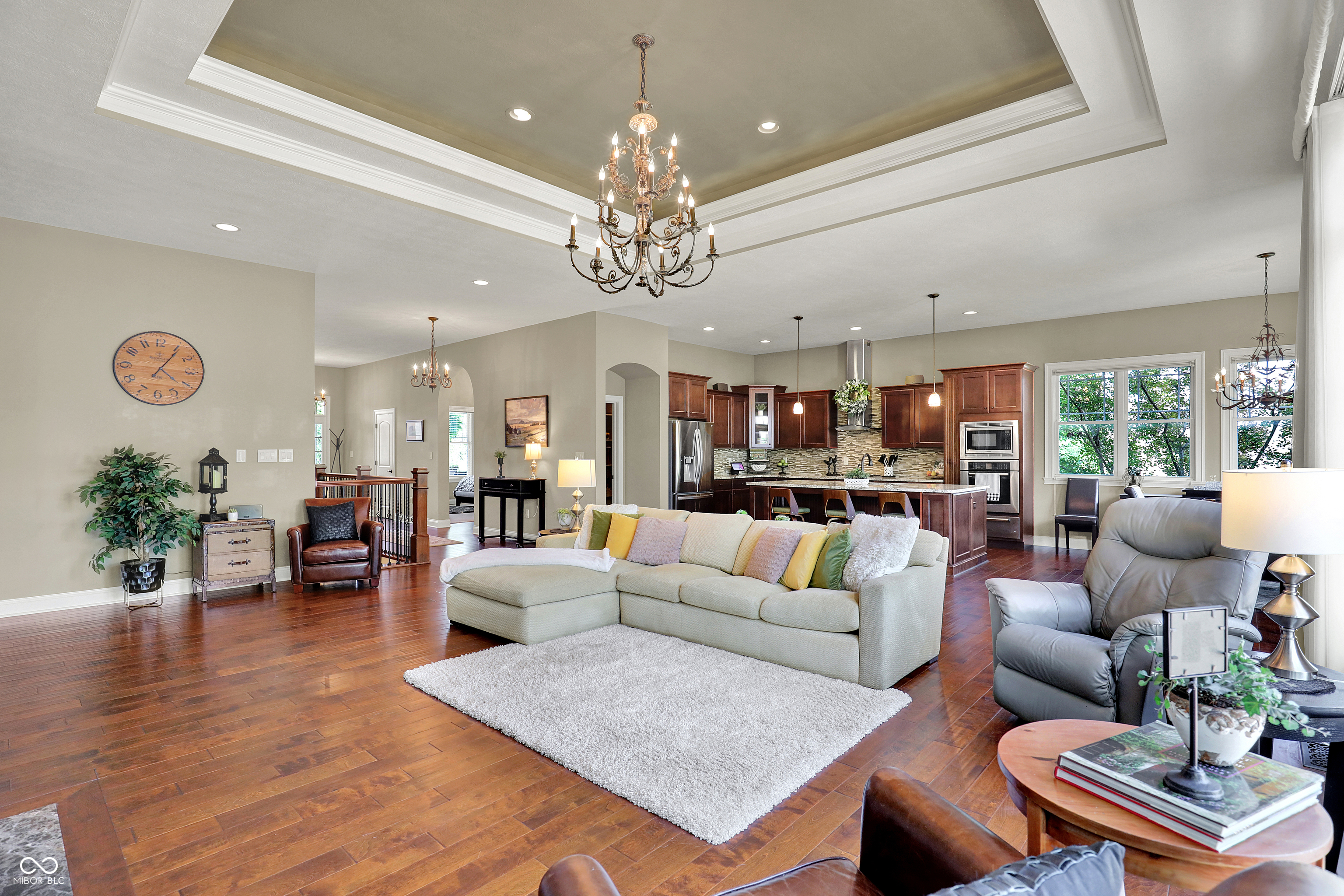 15529 Mission Hills Drive