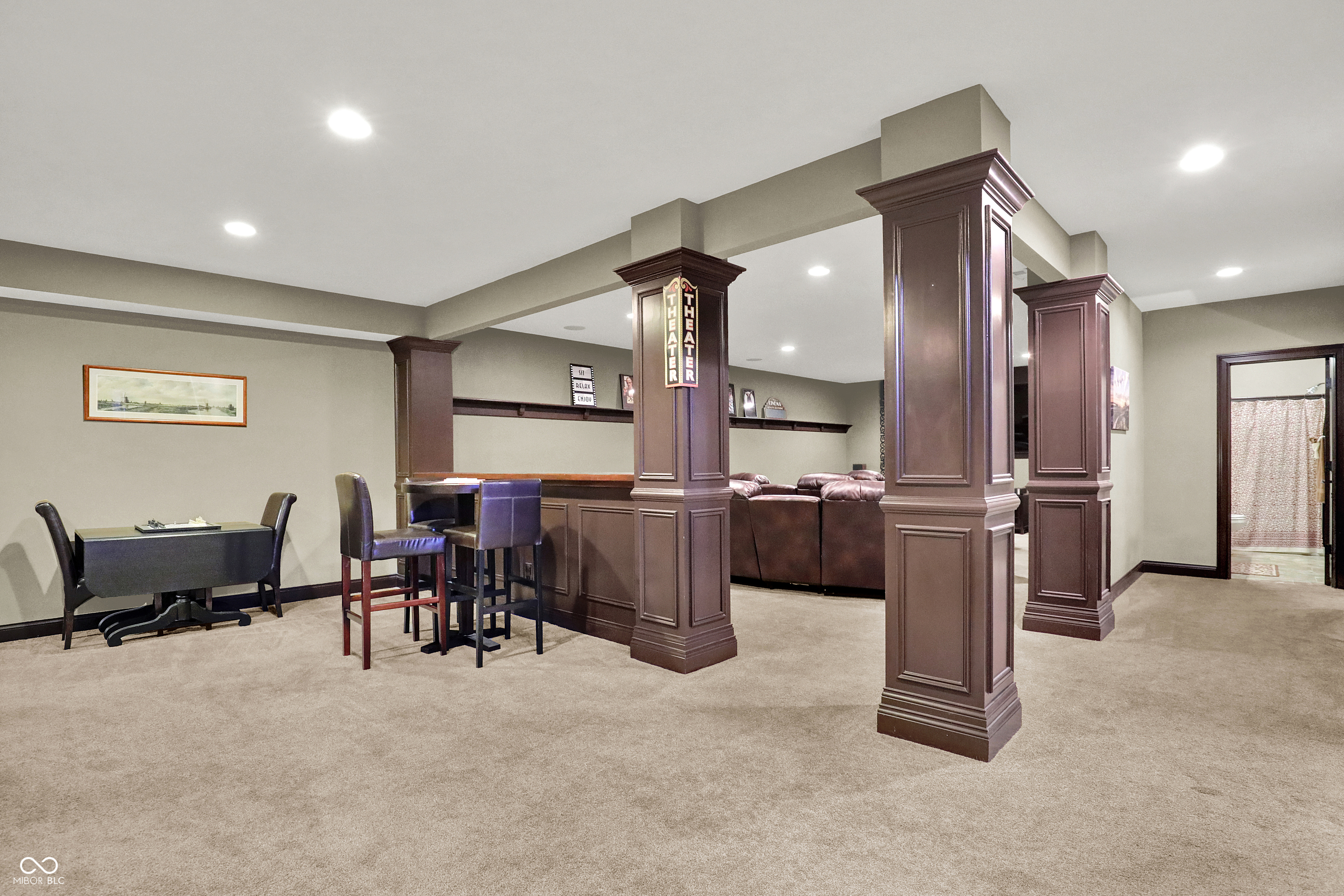 15529 Mission Hills Drive