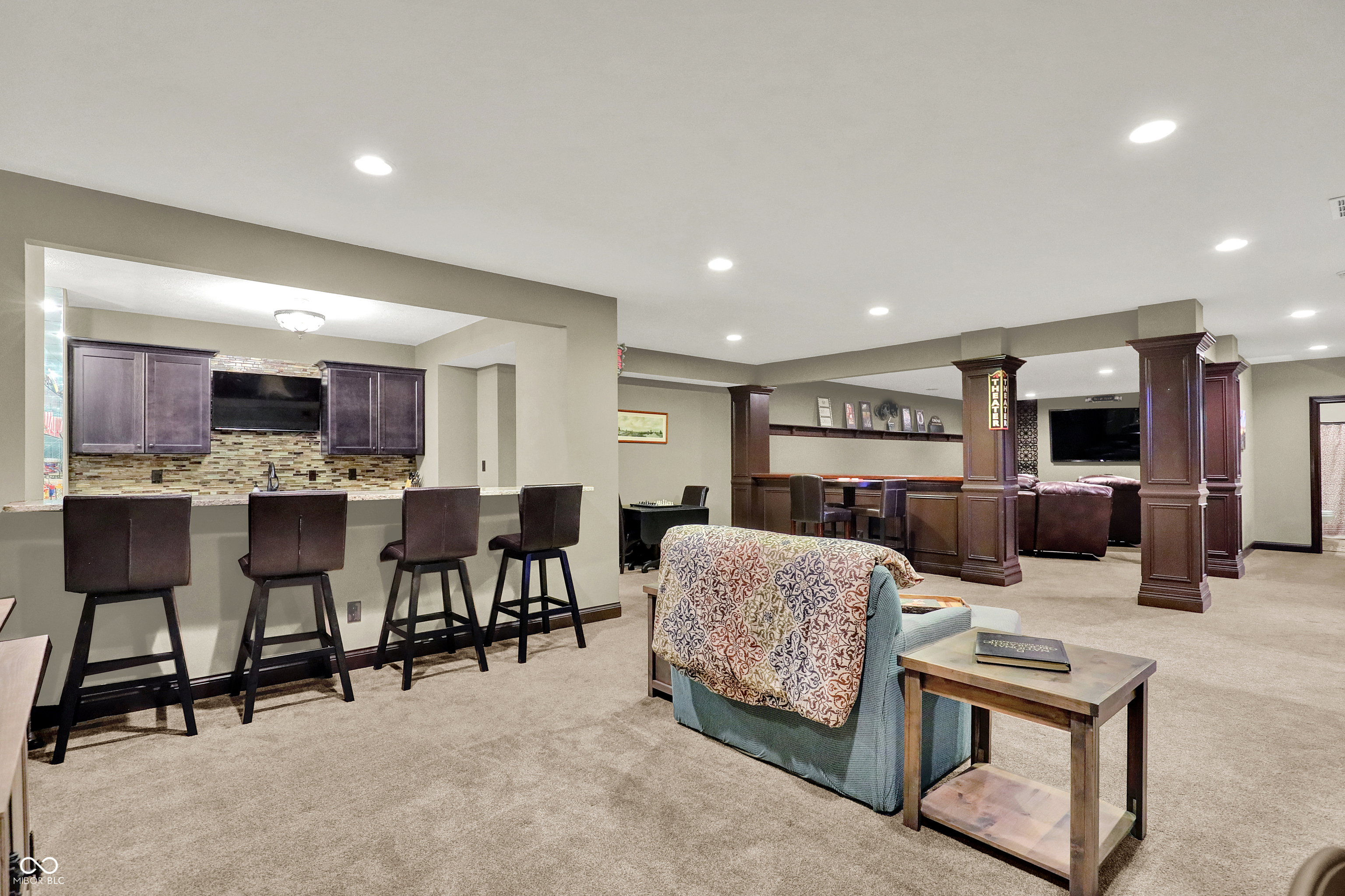 15529 Mission Hills Drive