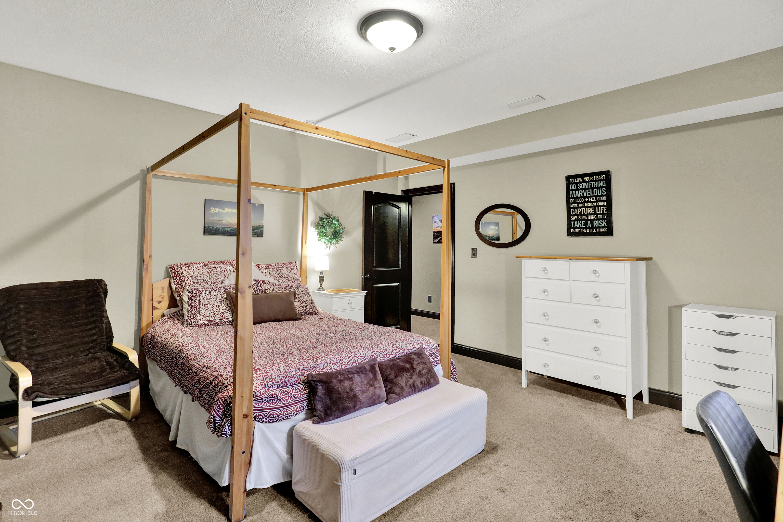 15529 Mission Hills Drive