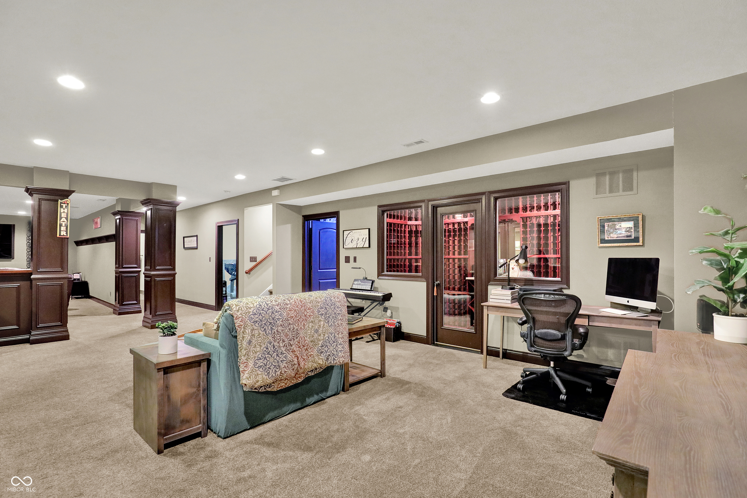 15529 Mission Hills Drive