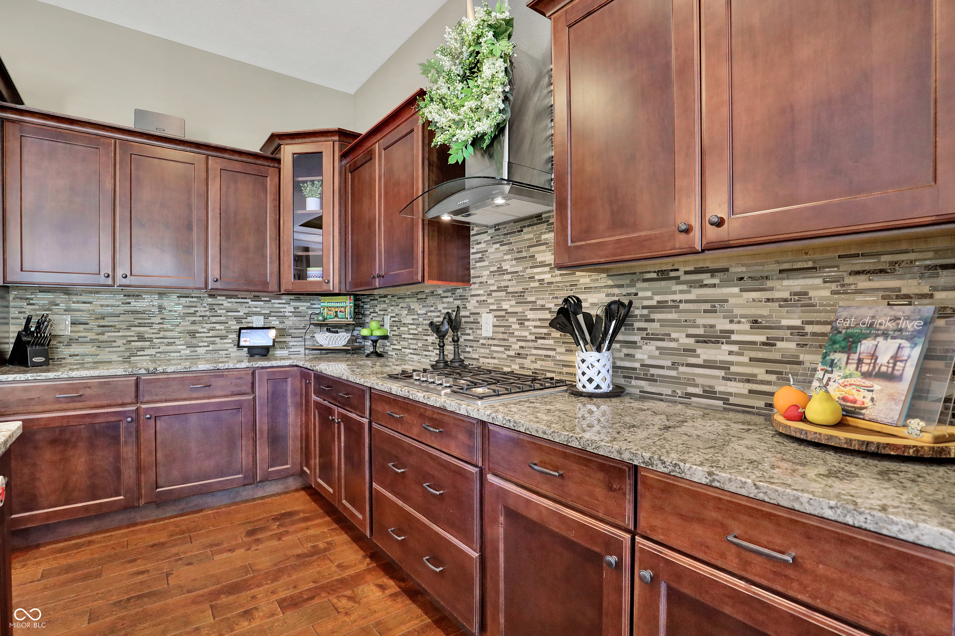 15529 Mission Hills Drive