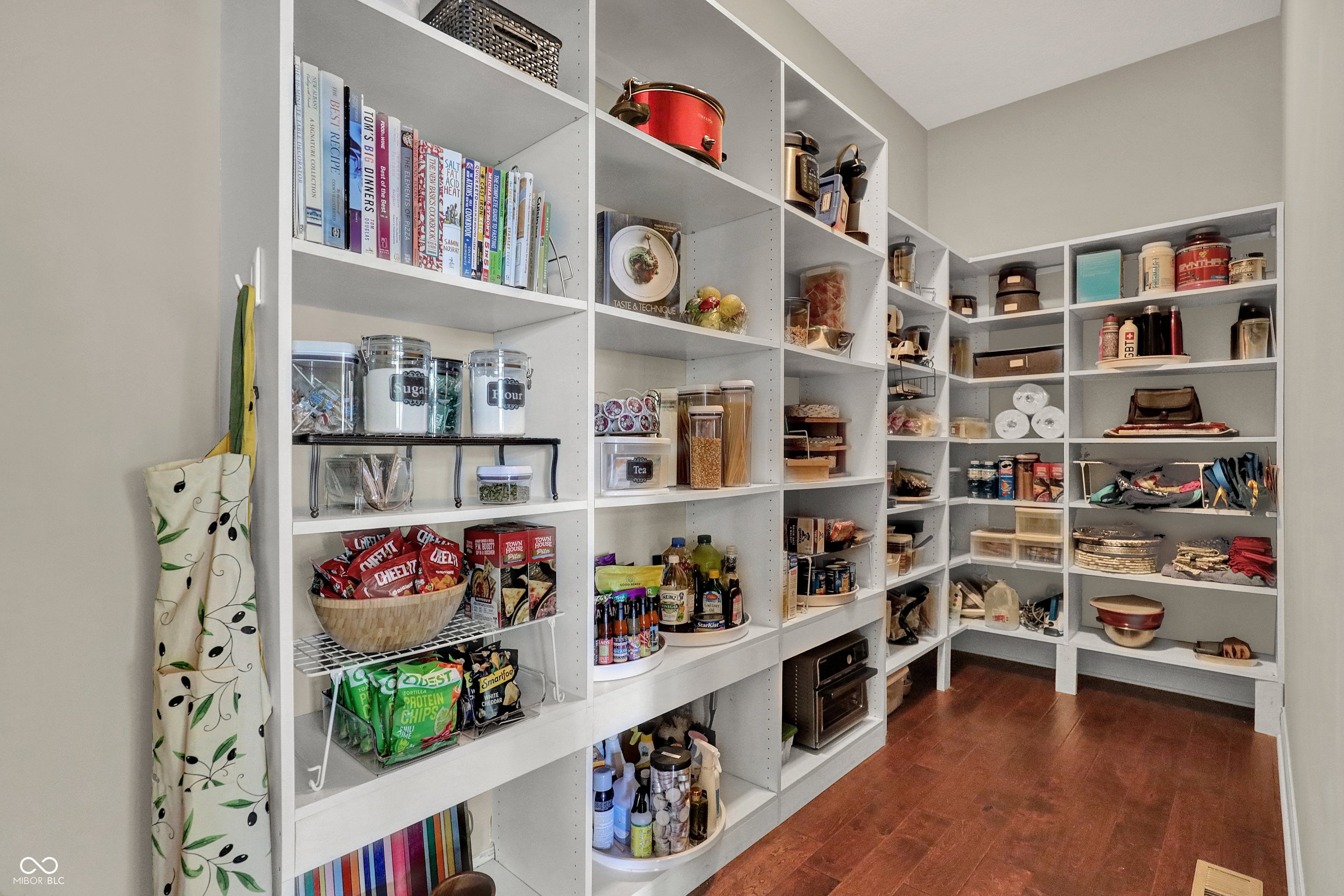 15529 Mission Hills Drive