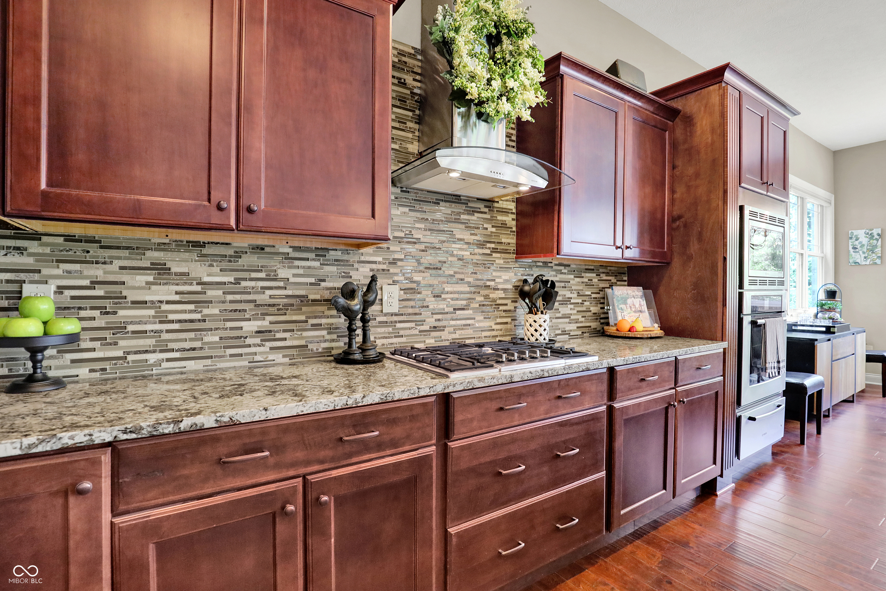 15529 Mission Hills Drive