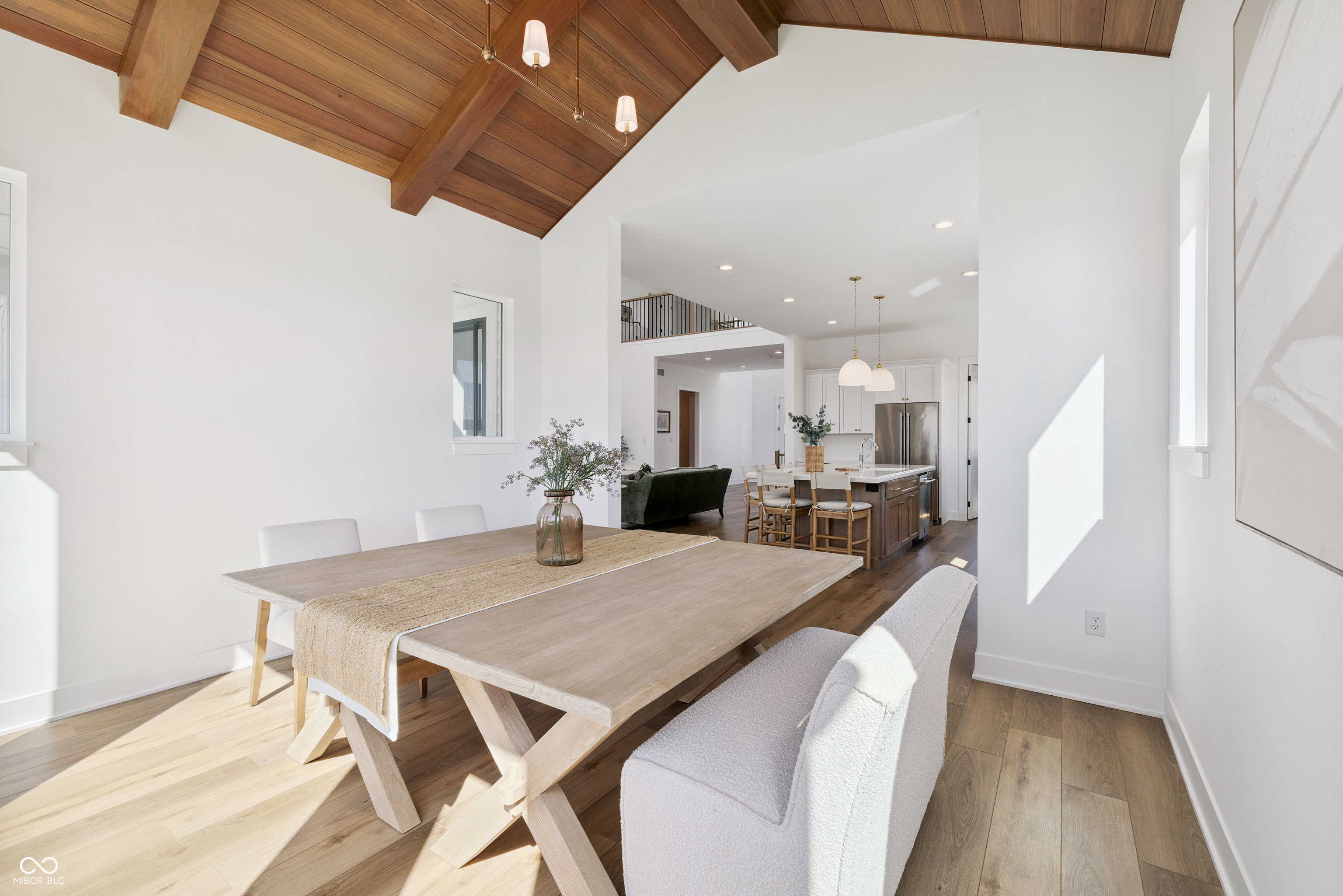 1414 Chatham Hills Boulevard