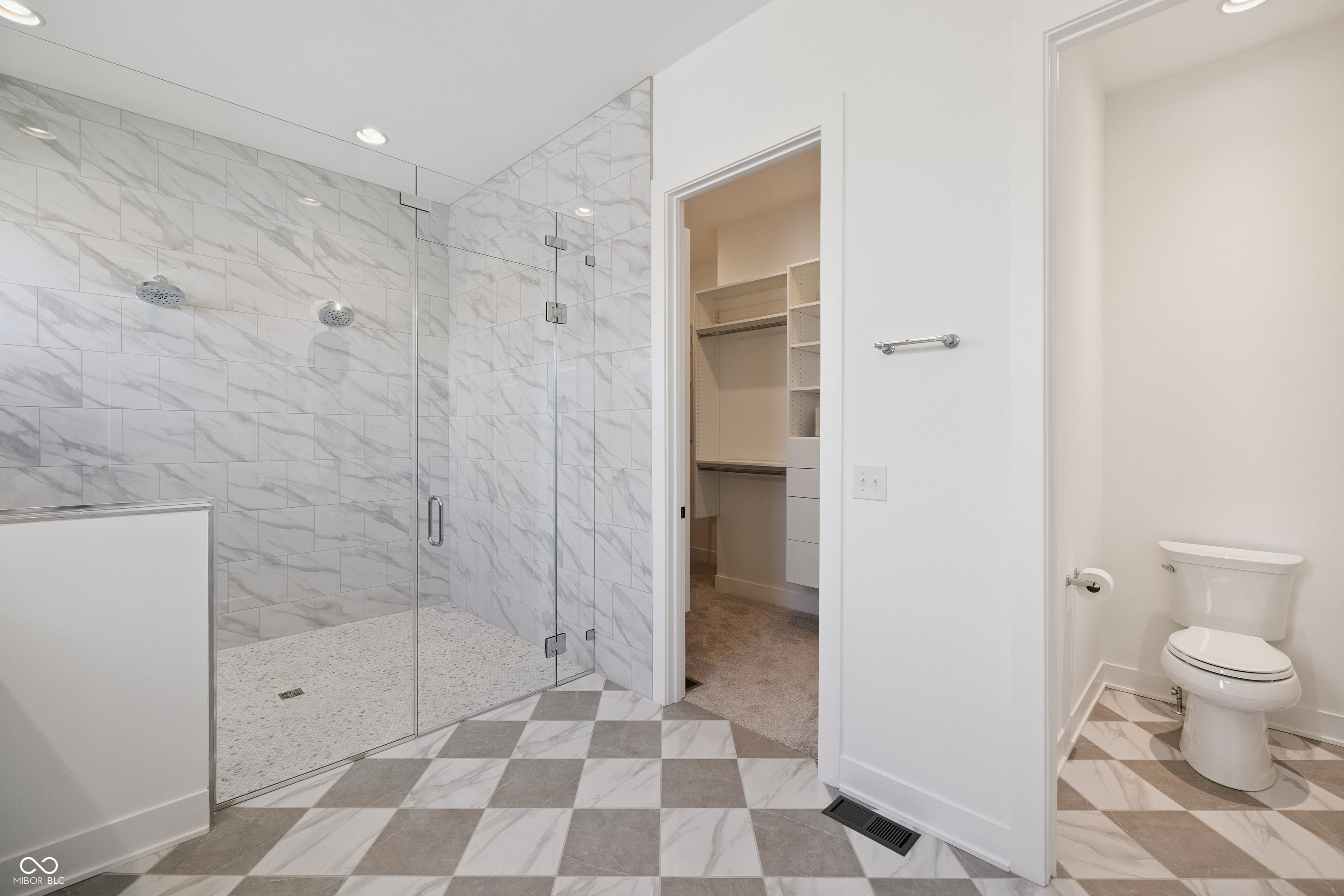 1414 Chatham Hills Boulevard