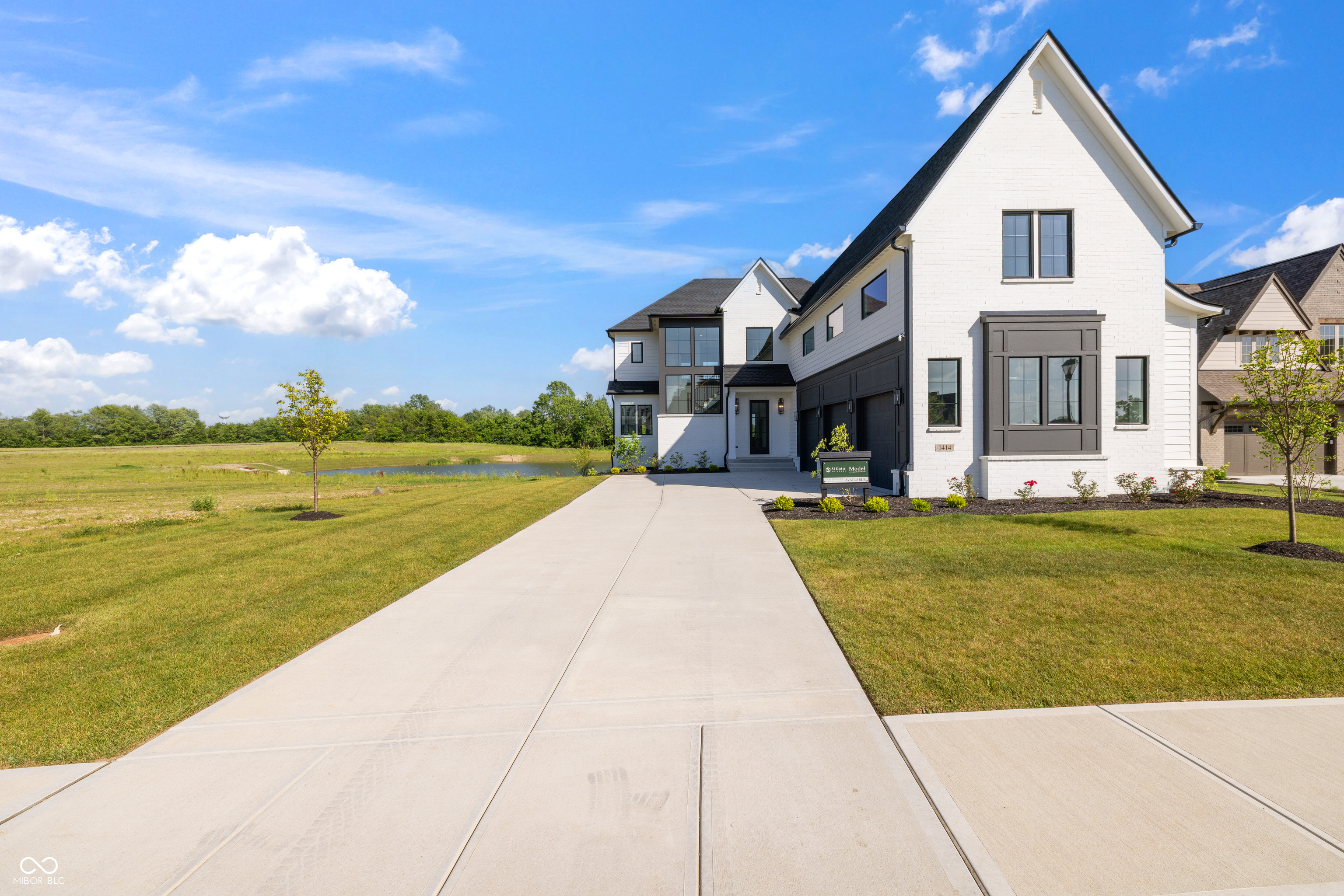 1414 Chatham Hills Boulevard