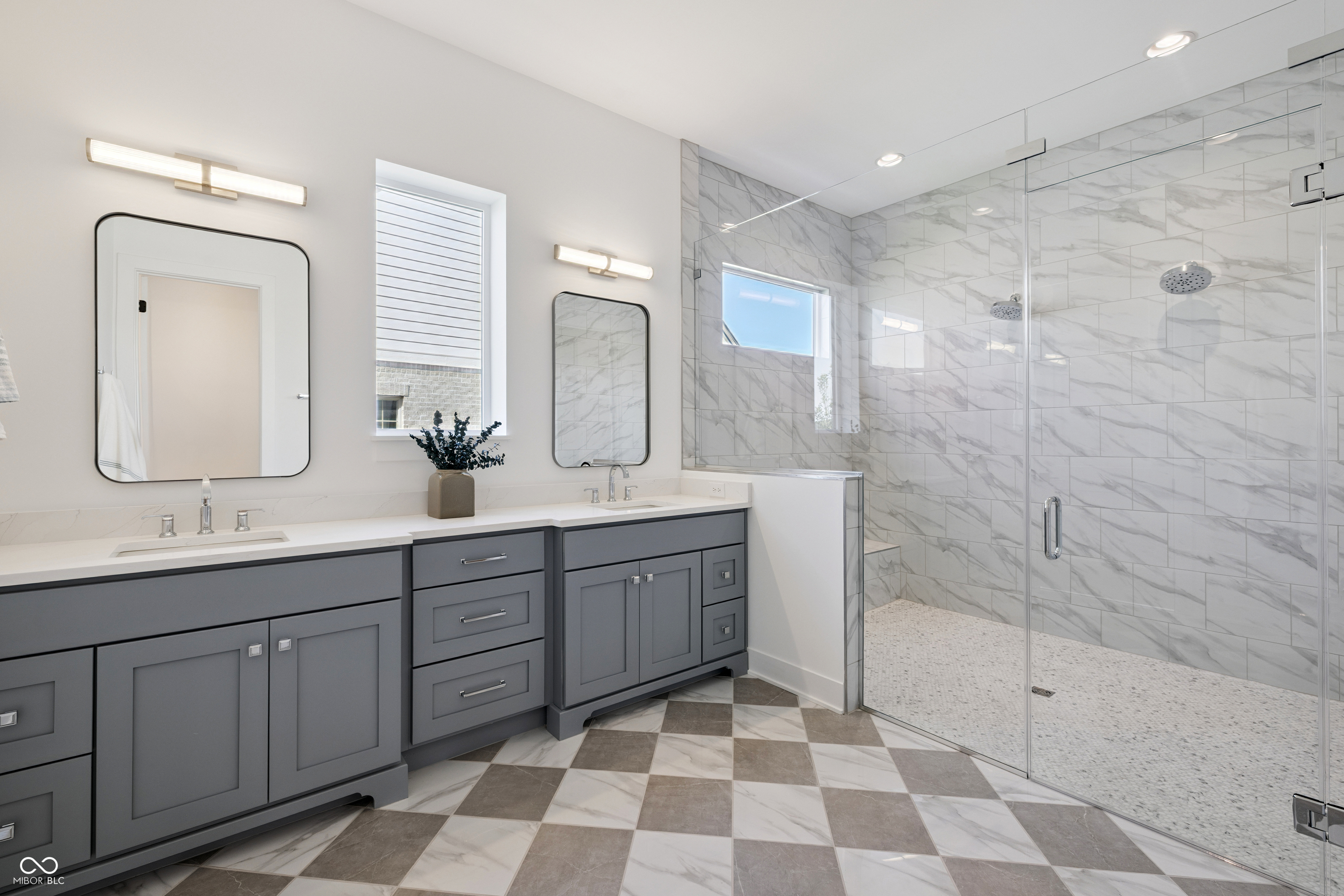 1414 Chatham Hills Boulevard