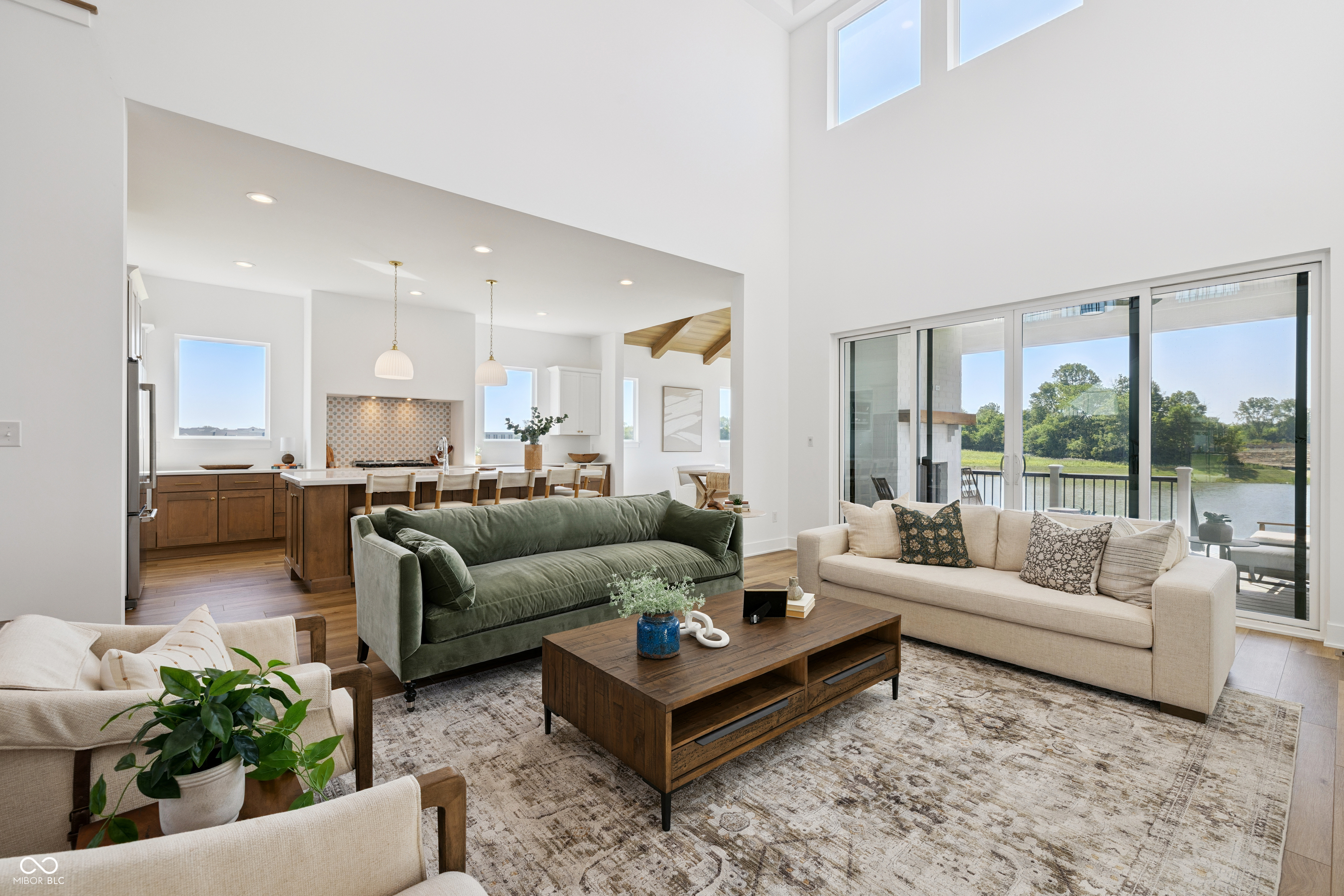 1414 Chatham Hills Boulevard