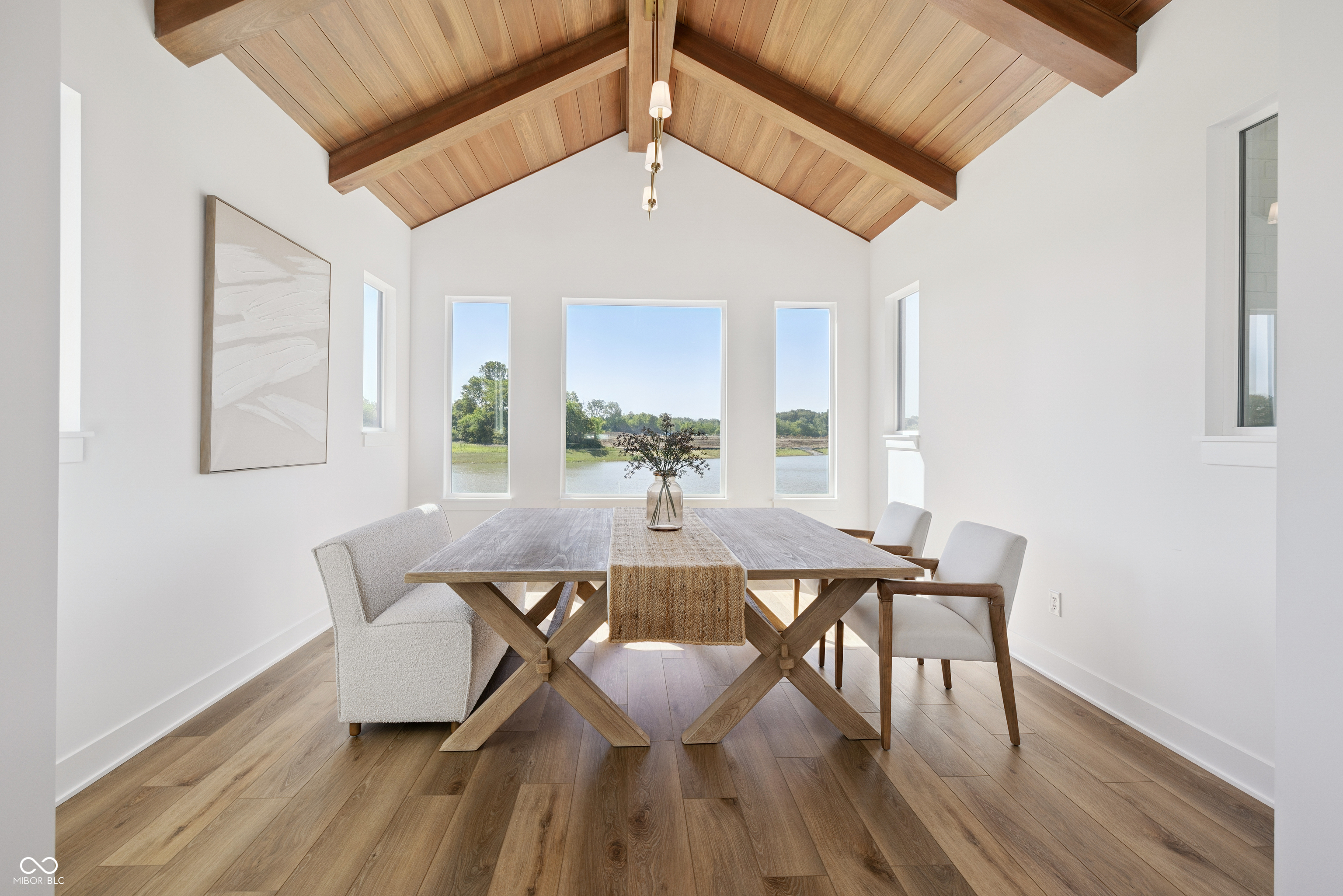 1414 Chatham Hills Boulevard