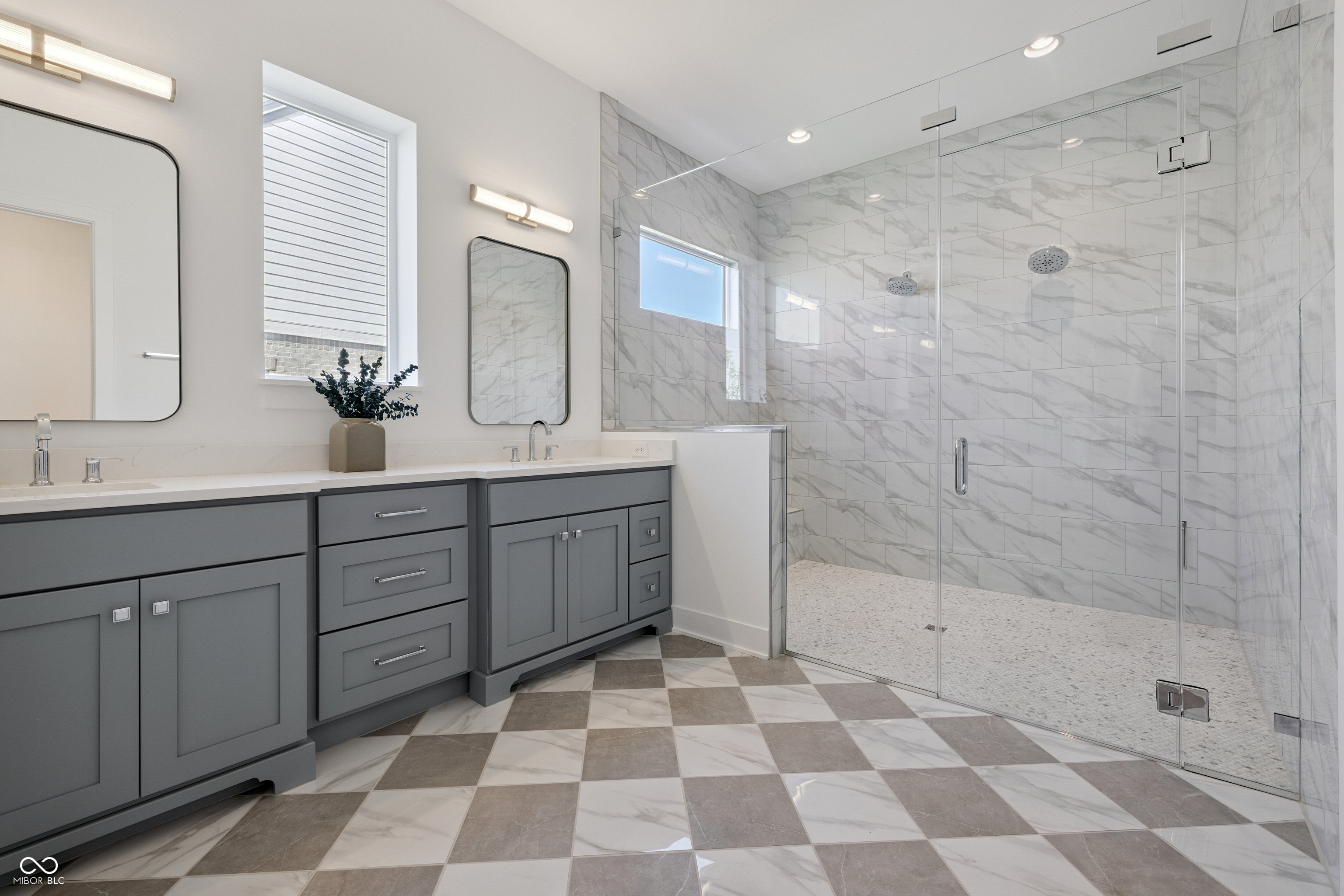 1414 Chatham Hills Boulevard