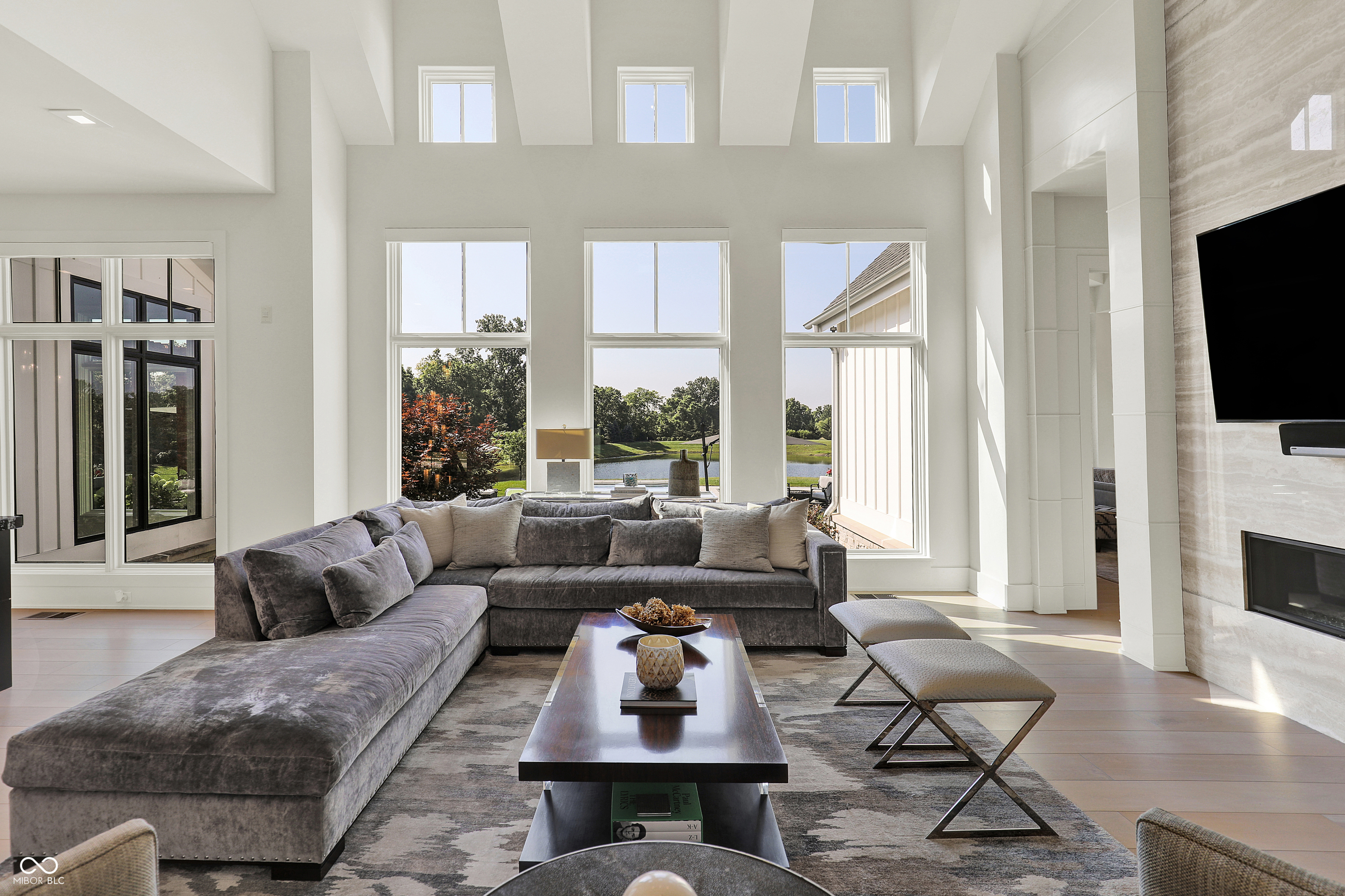 15919 Oak Park