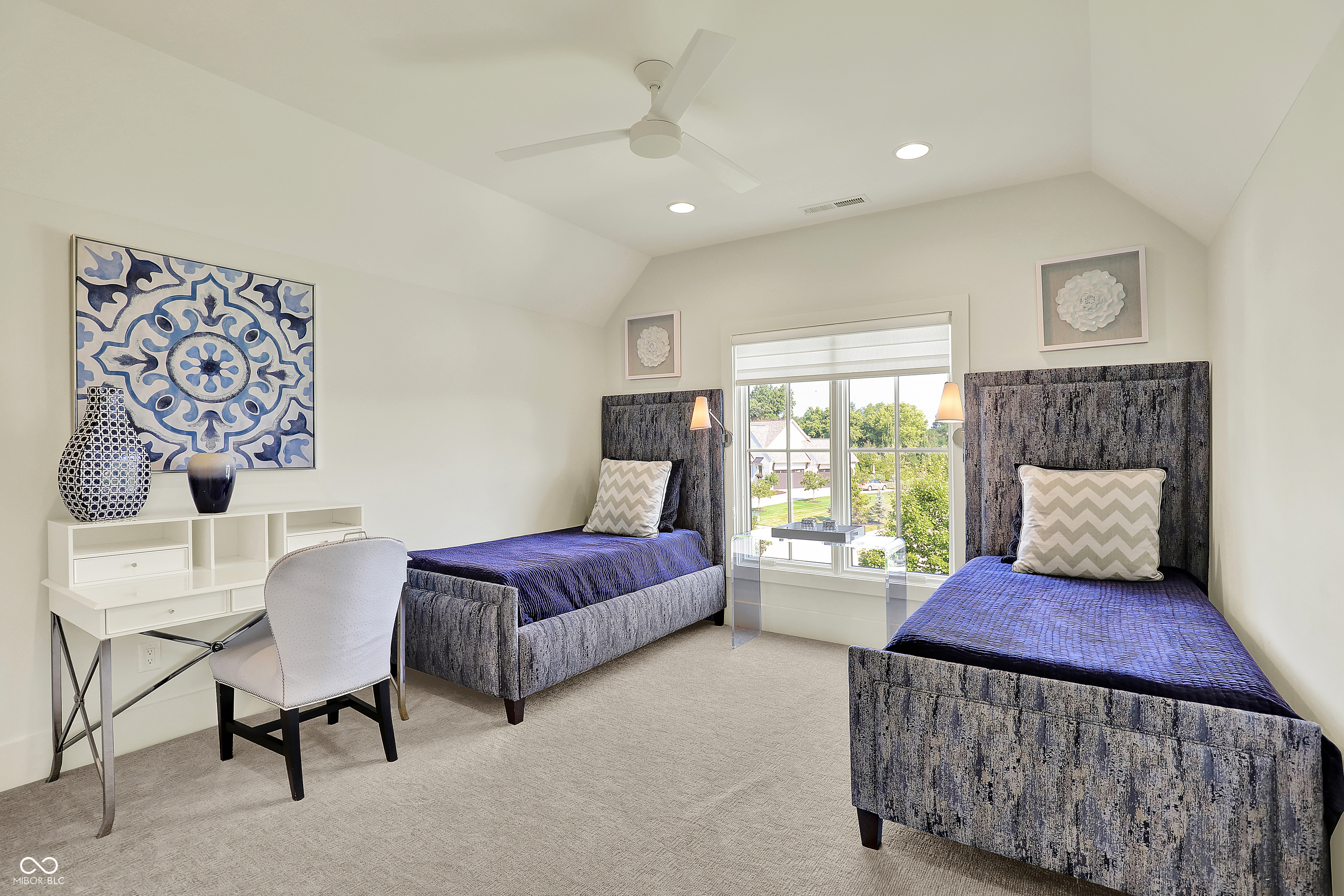 15919 Oak Park