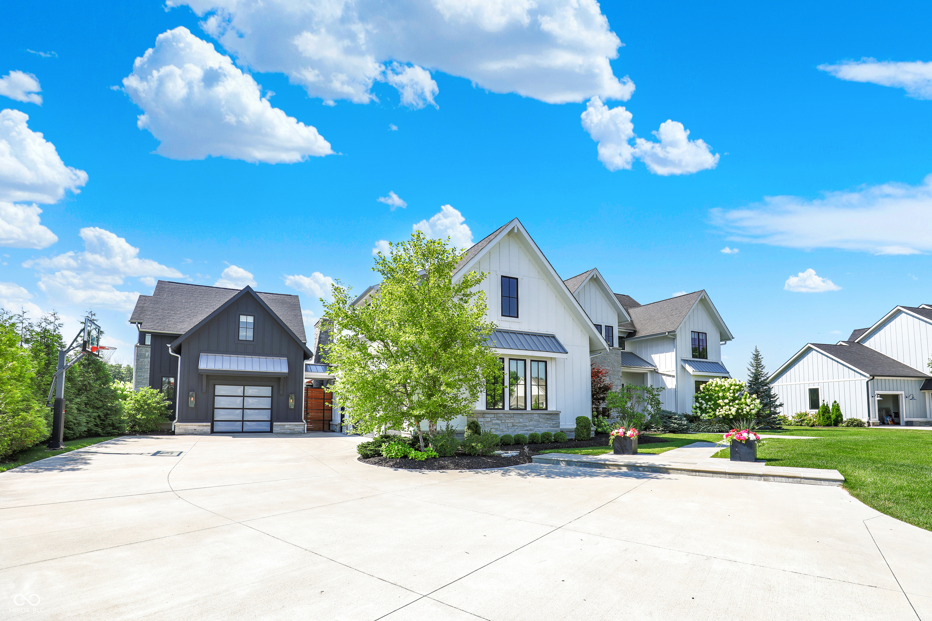 15919 Oak Park