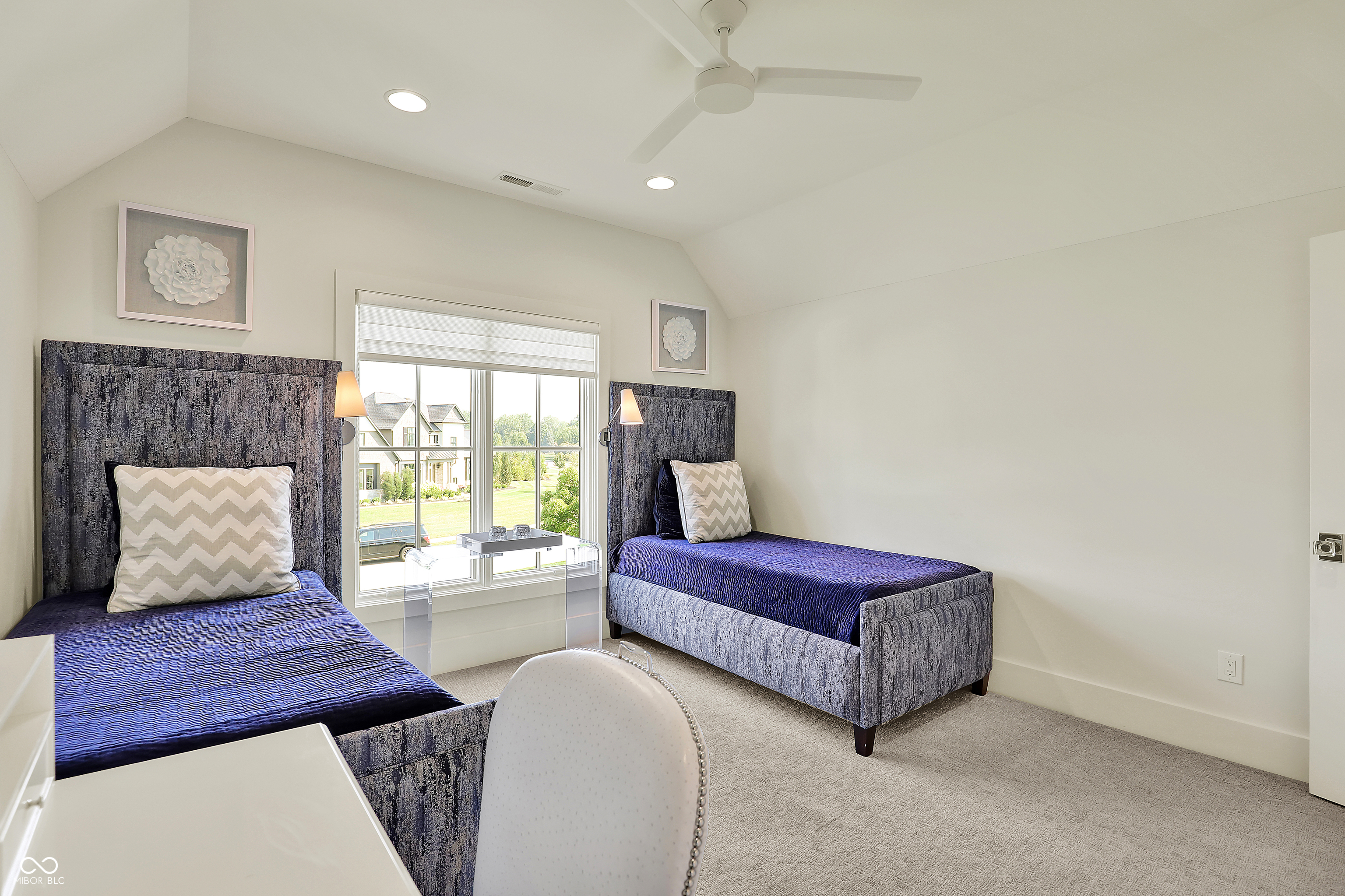 15919 Oak Park