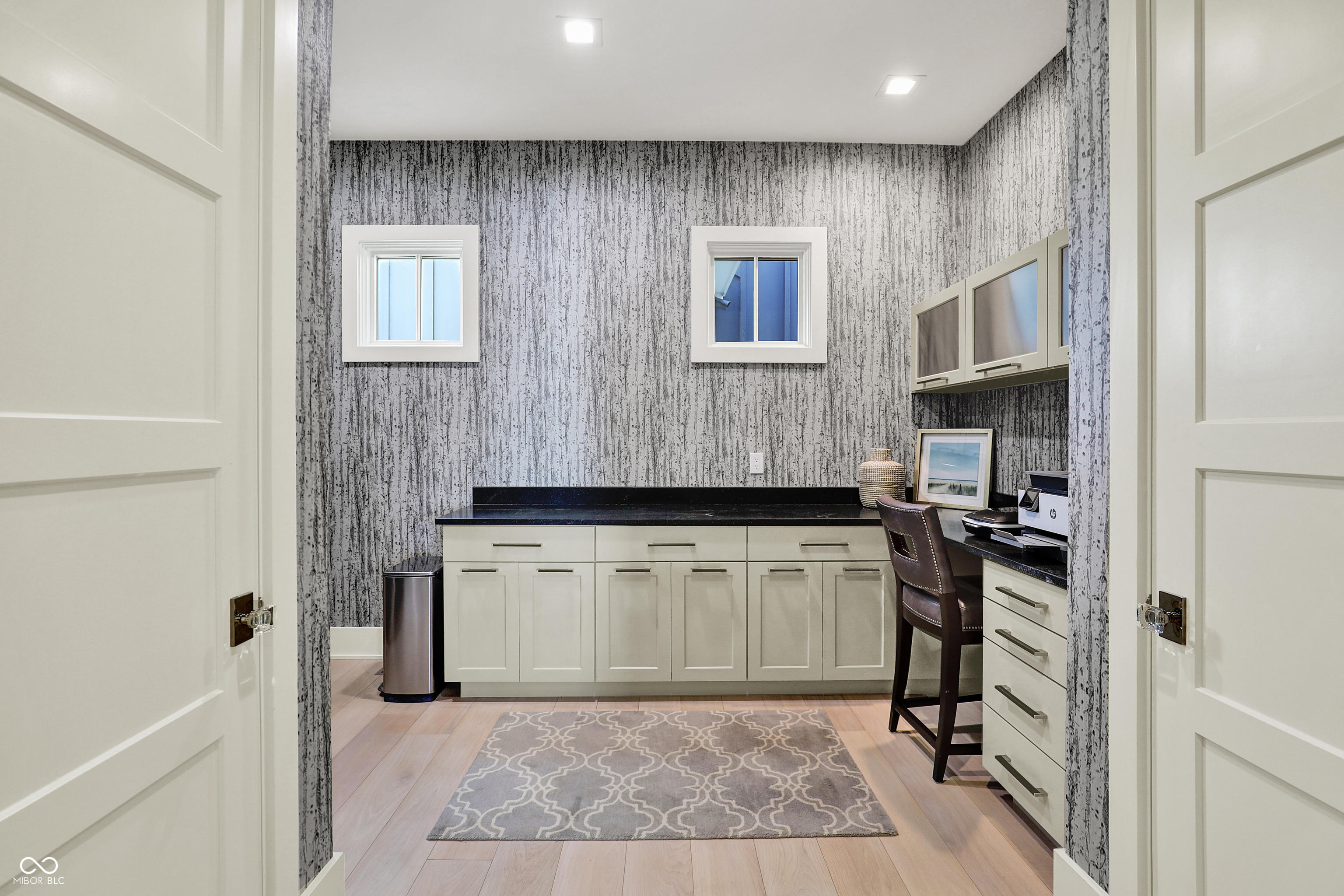 15919 Oak Park