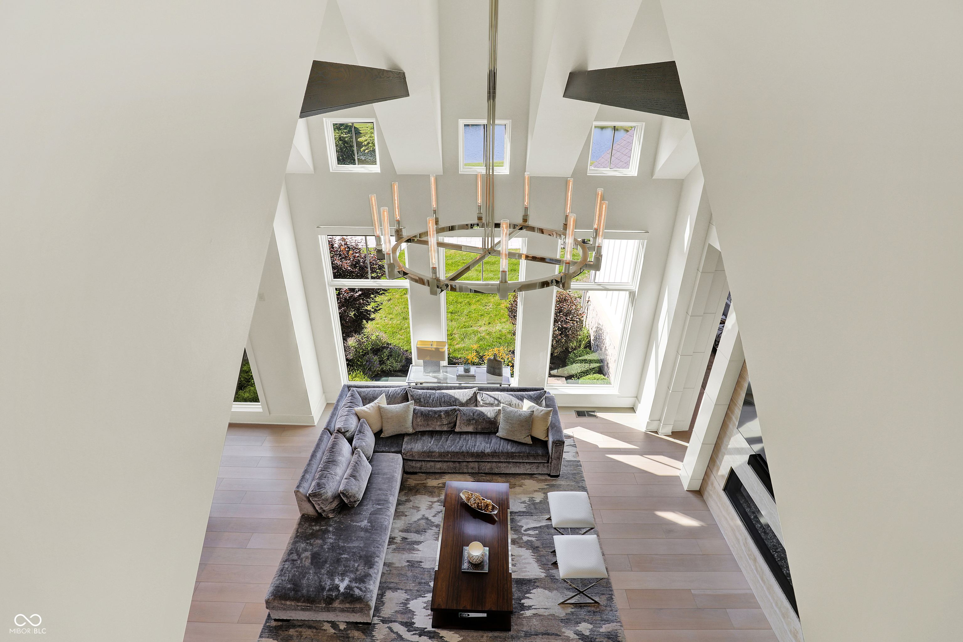15919 Oak Park
