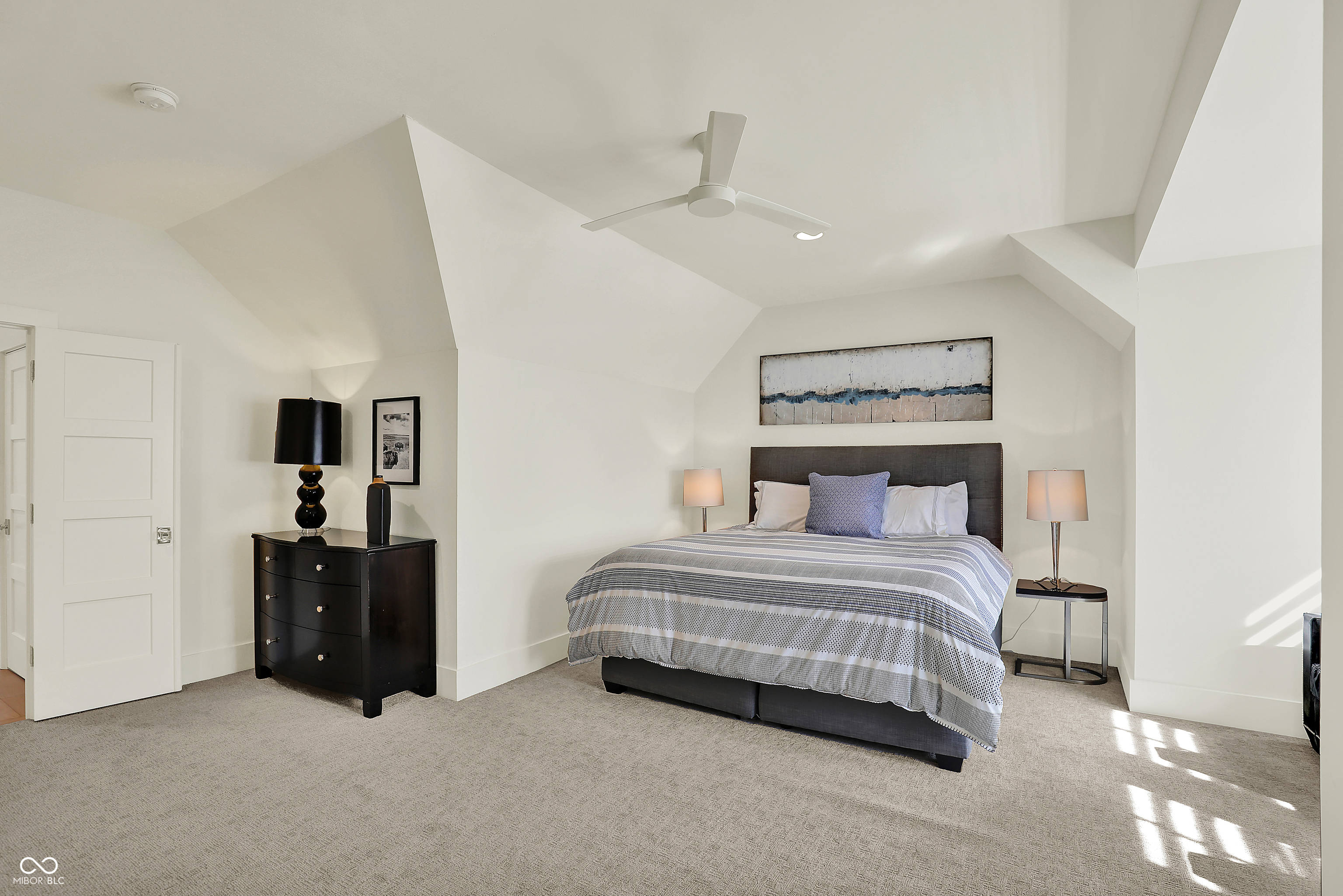 15919 Oak Park