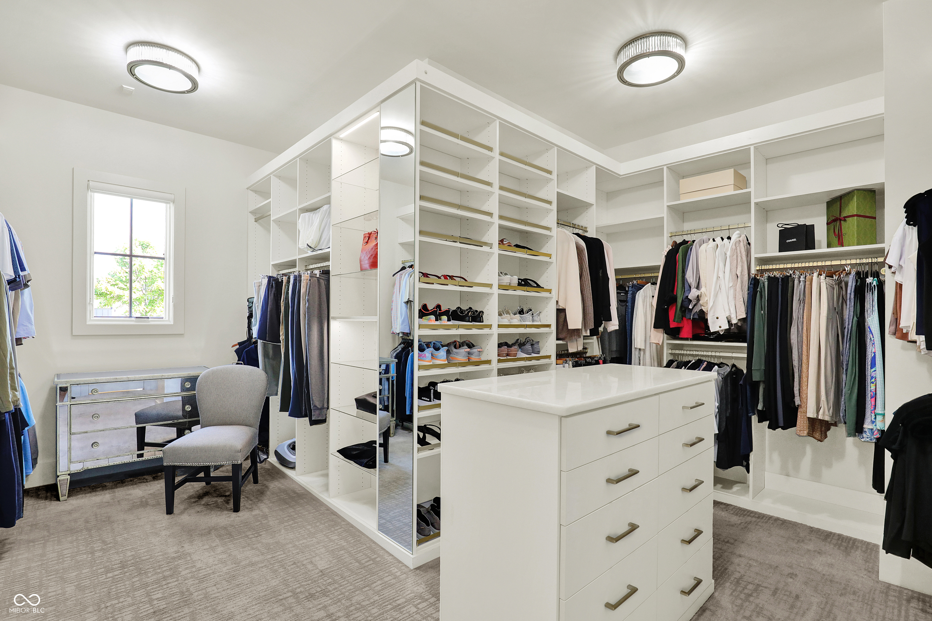 15919 Oak Park